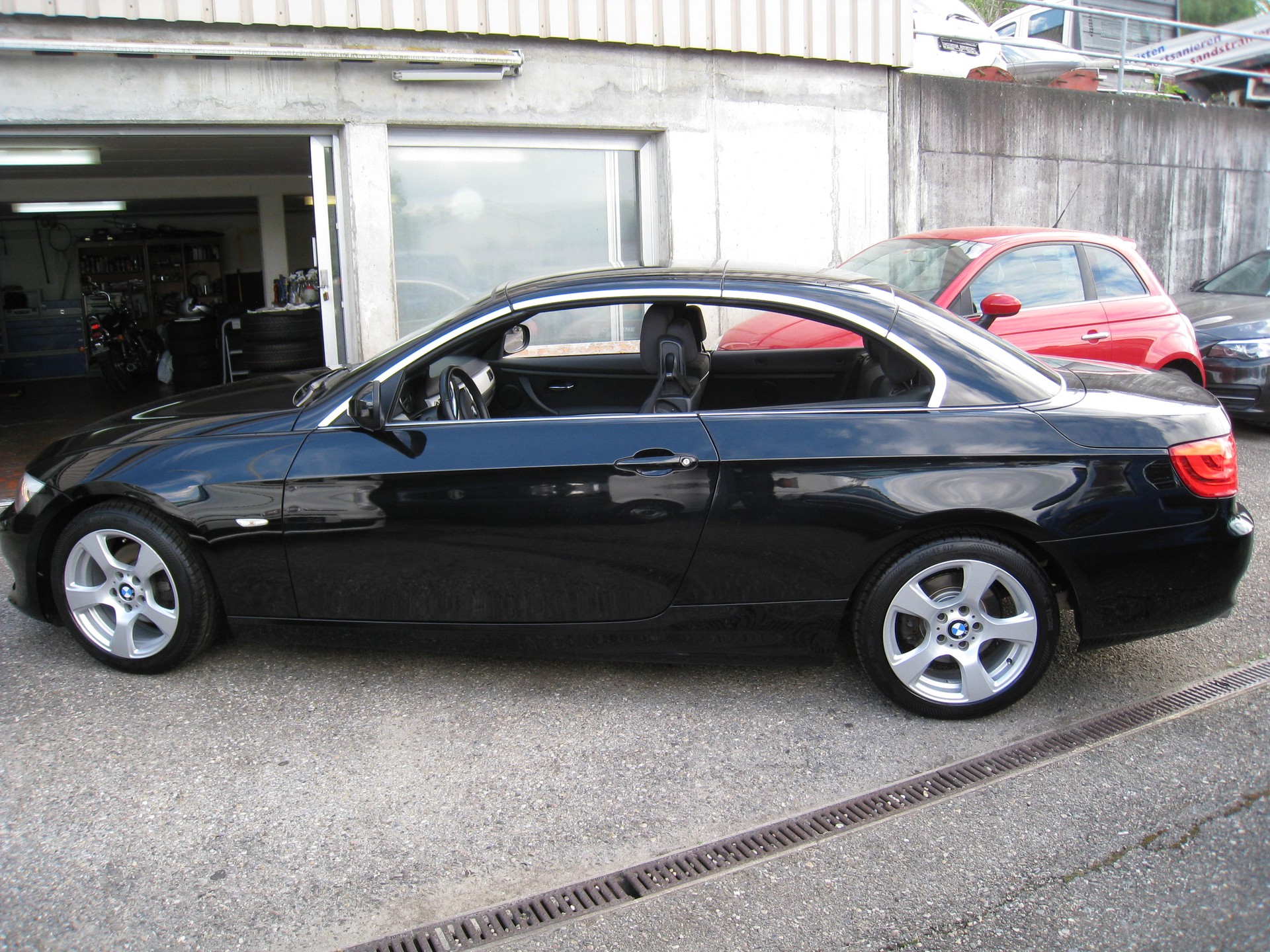 BMW 320i Cabriolet Steptronic MFK.-image-10