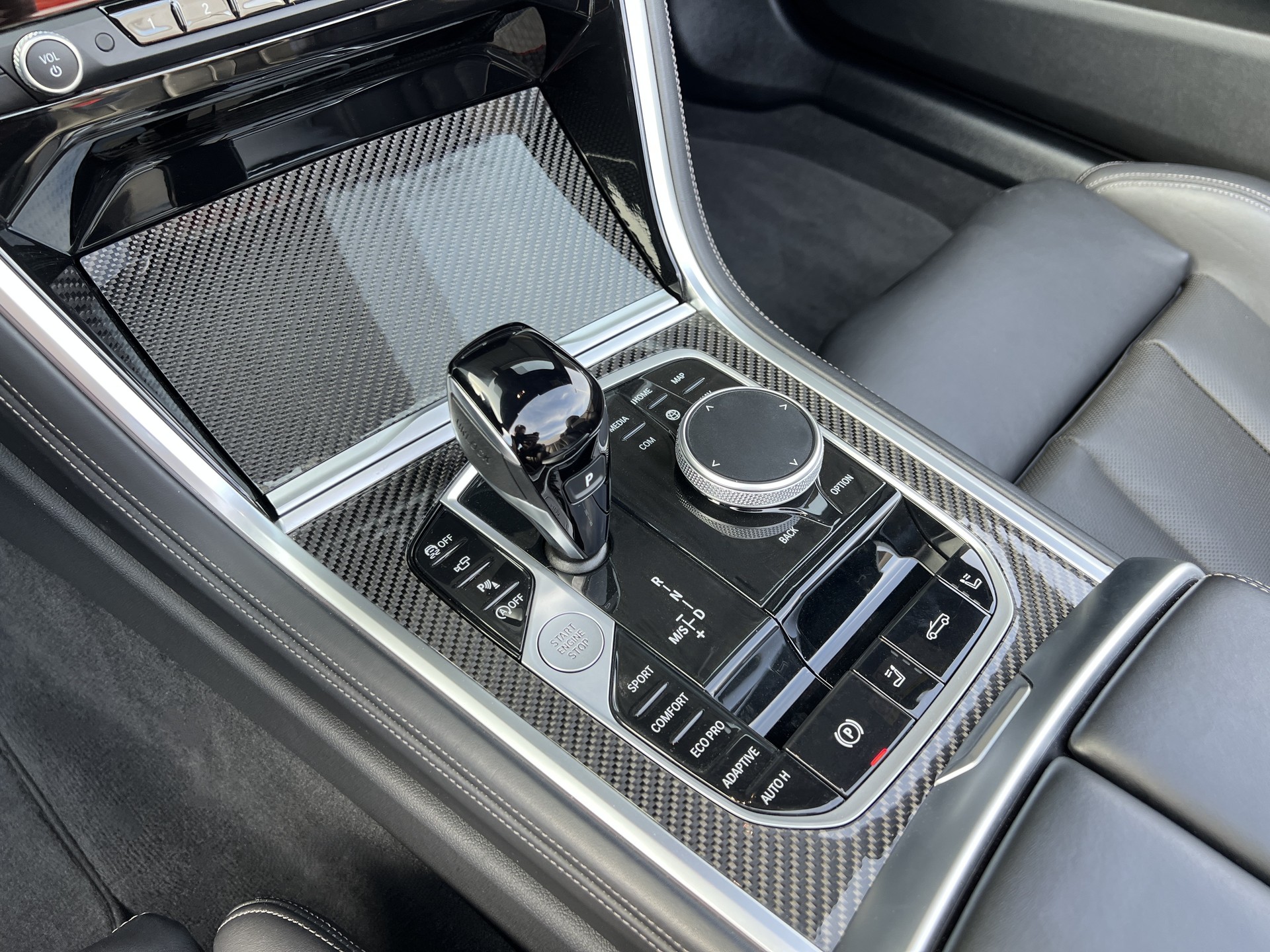 BMW 840i sDrive M Sport Pro Steptronic-image-6