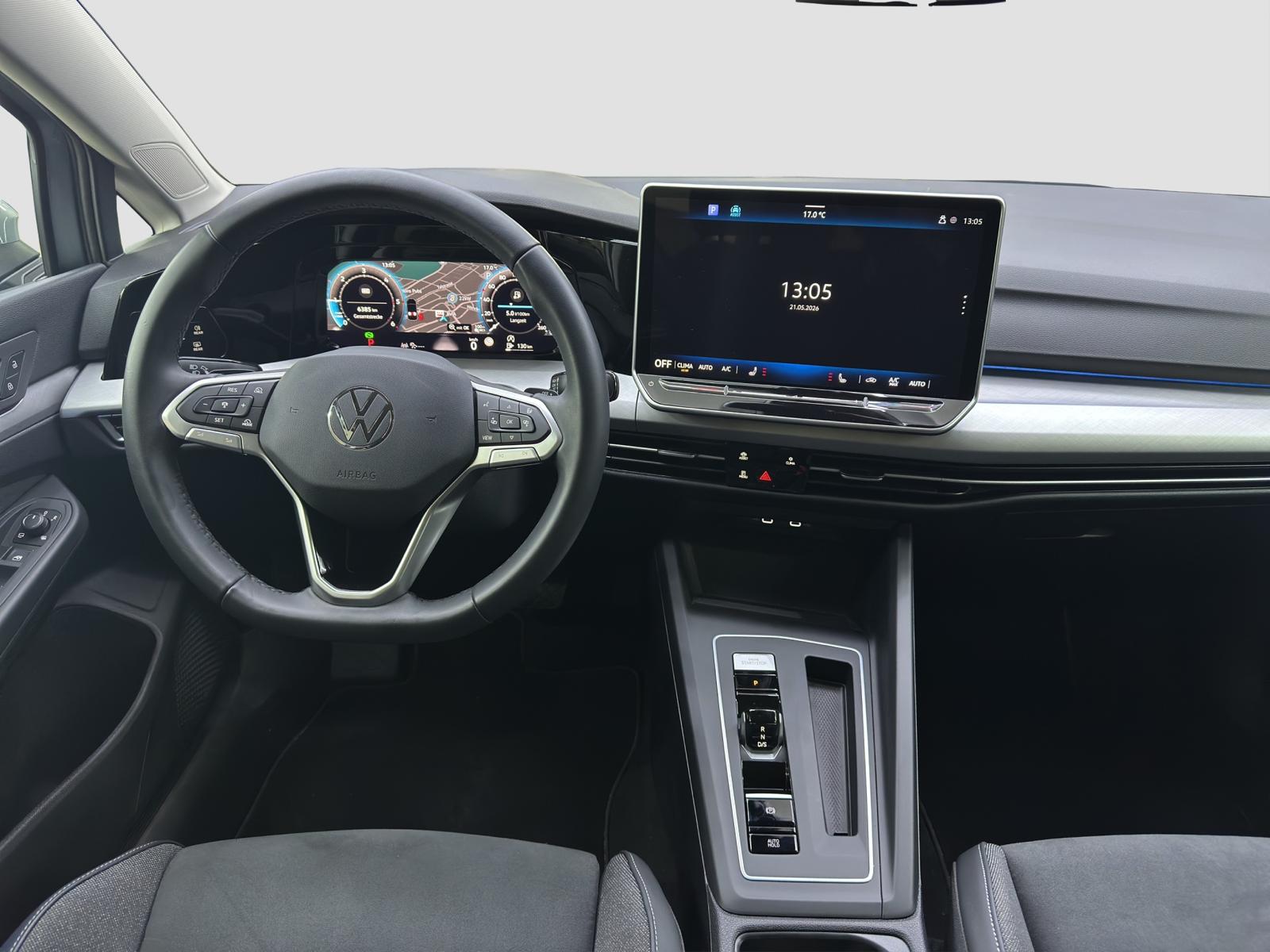 VW Golf 2.0 TDI Life DSG-image-11