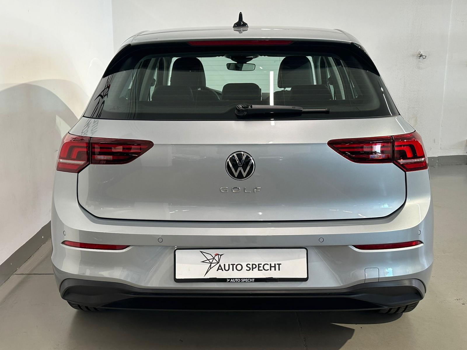 VW Golf 2.0 TDI Life DSG-image-5