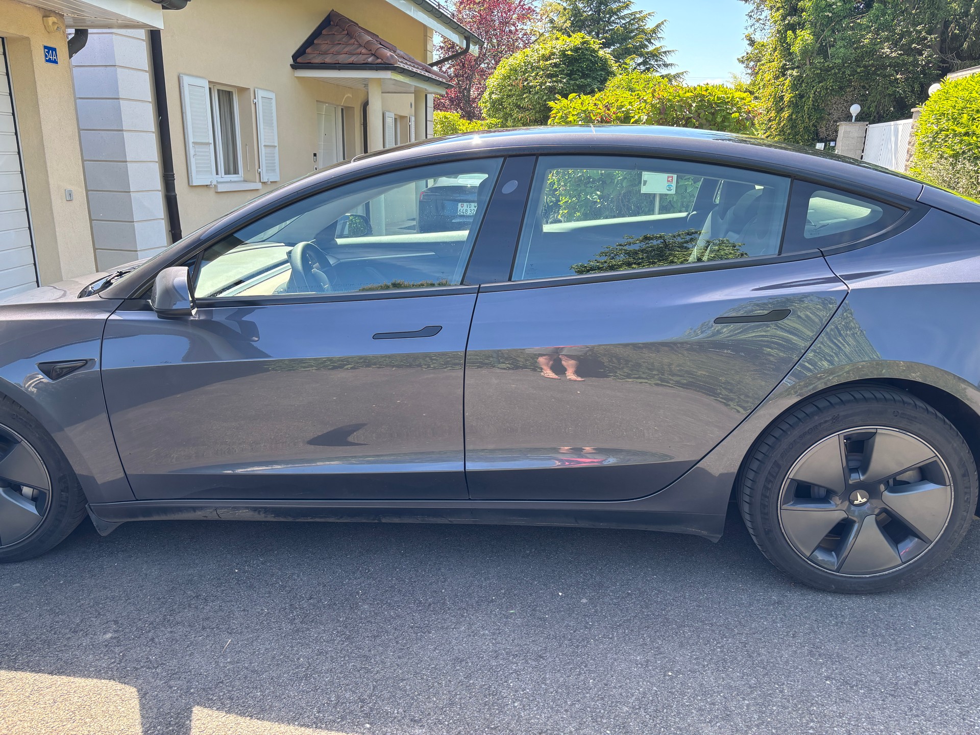 TESLA Standart Range Plus RWD-image-1