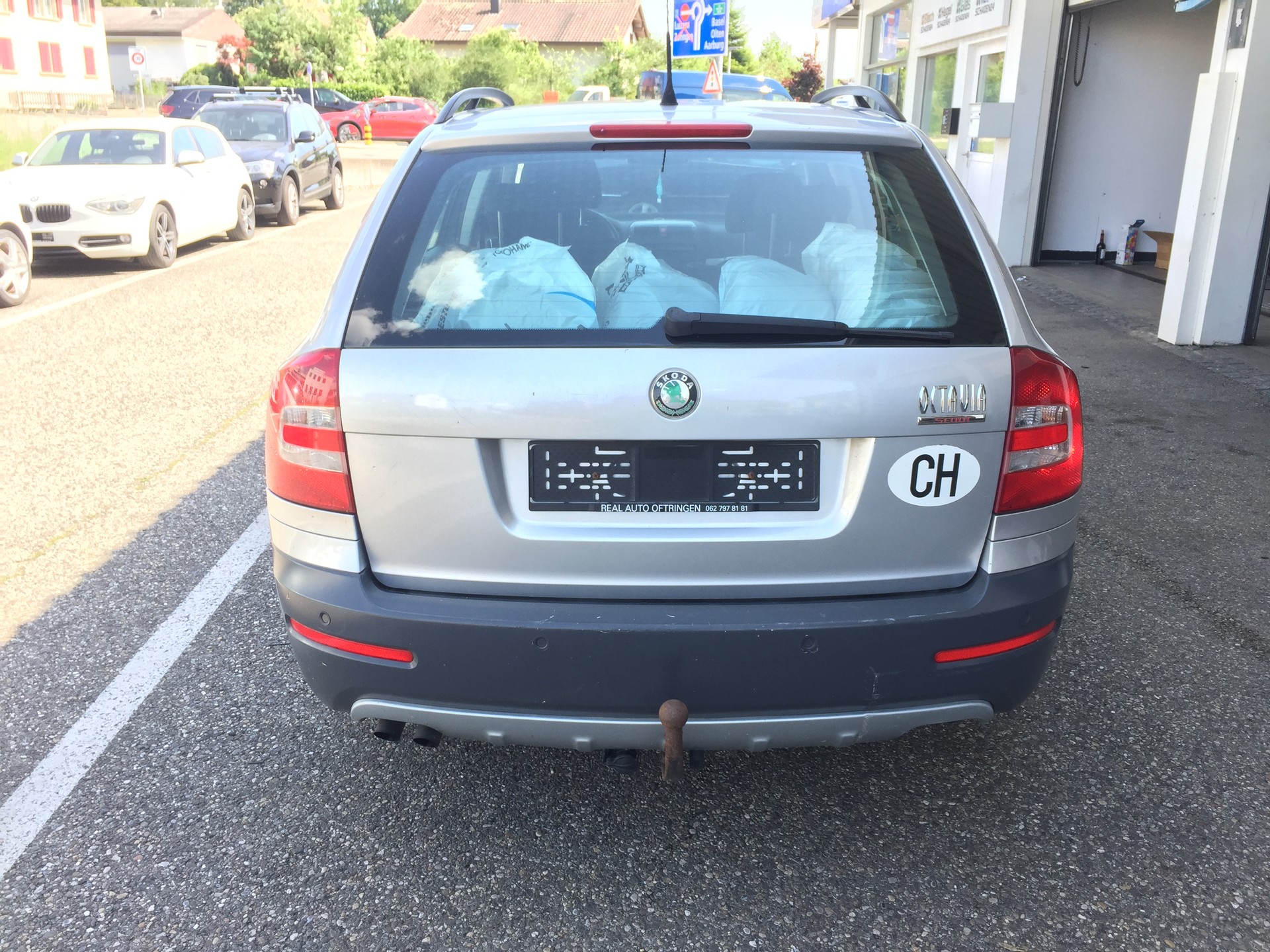 SKODA Octavia Scout 2.0 TDI 4x4-image-3