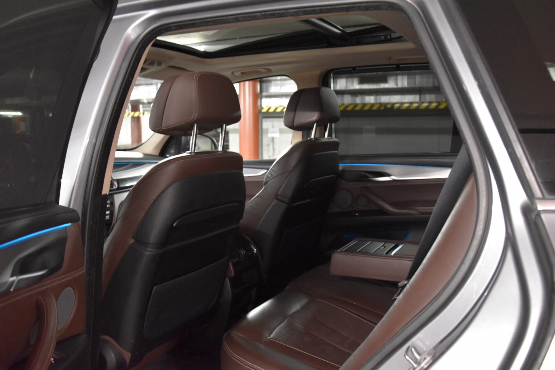 BMW X5 xDrive 40d Steptronic-image-28