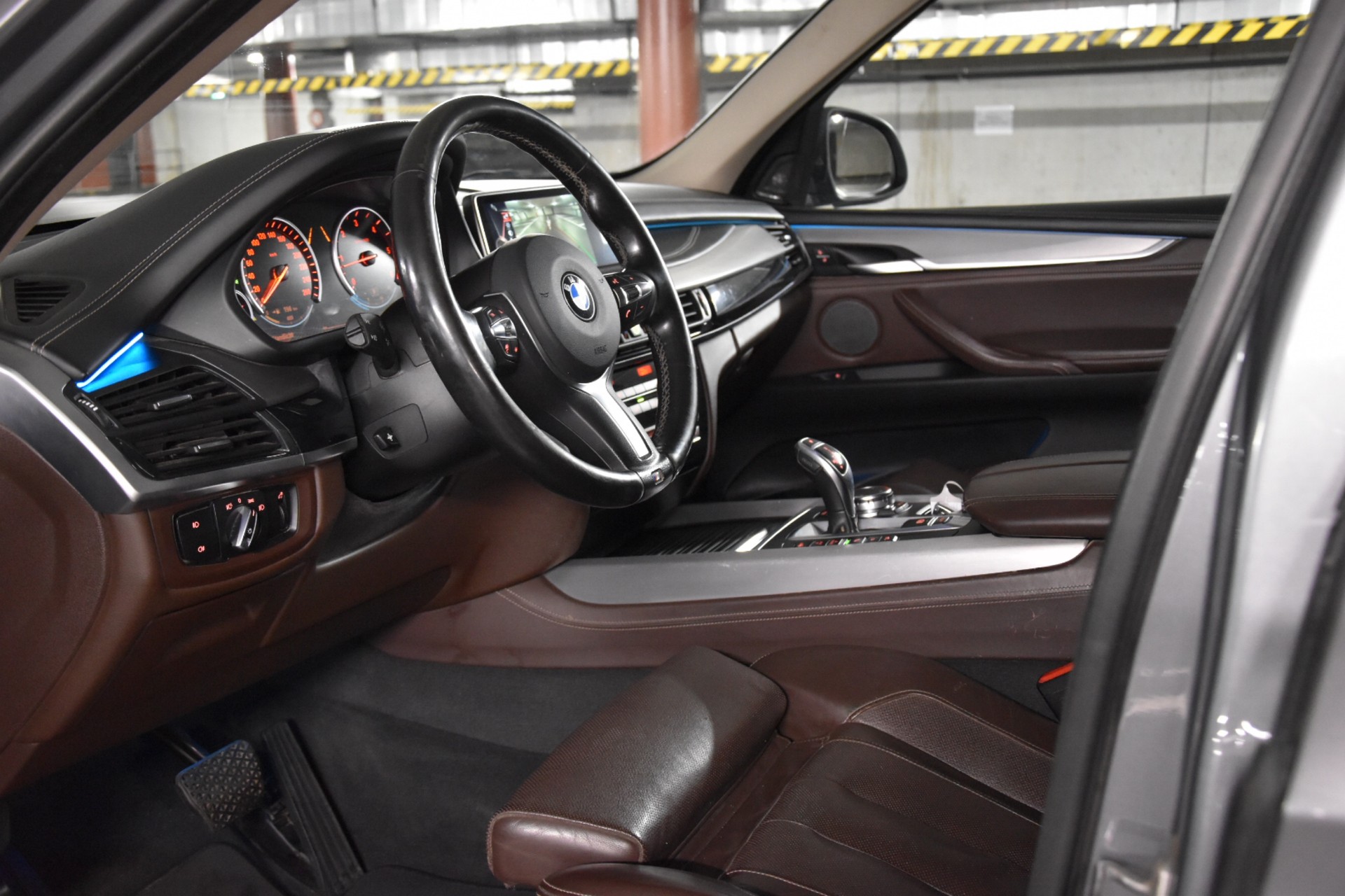 BMW X5 xDrive 40d Steptronic-image-26