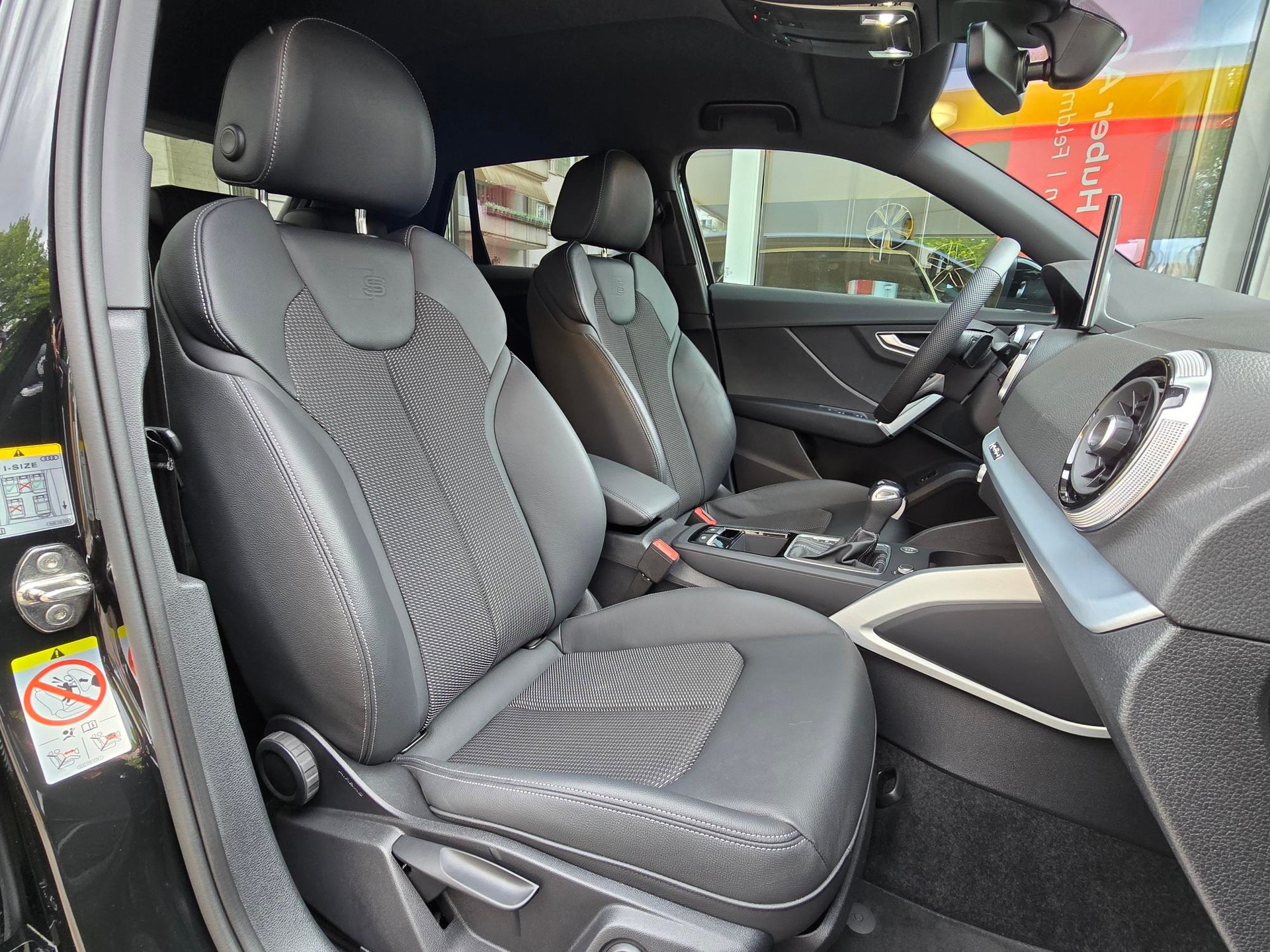 AUDI Q2 40 TFSI advanced Attraction quattro S-tronic-image-6