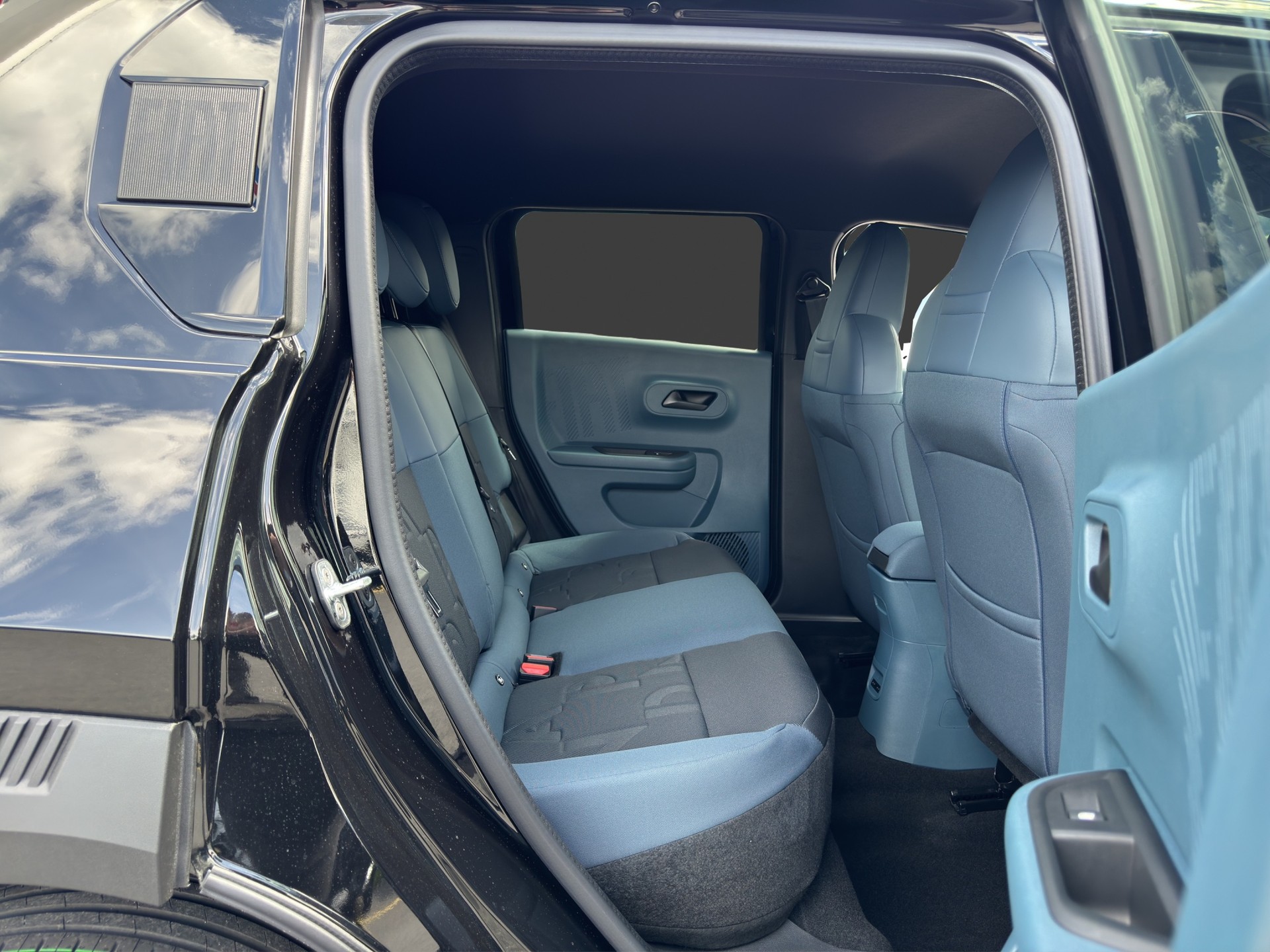 FIAT Grande Panda MHEV Icon-image-17