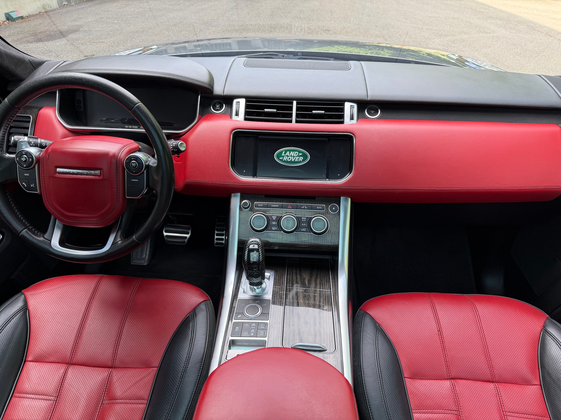 LAND ROVER Range Rover Sport 3.0 SDV6 Autobiography Automatic-image-11