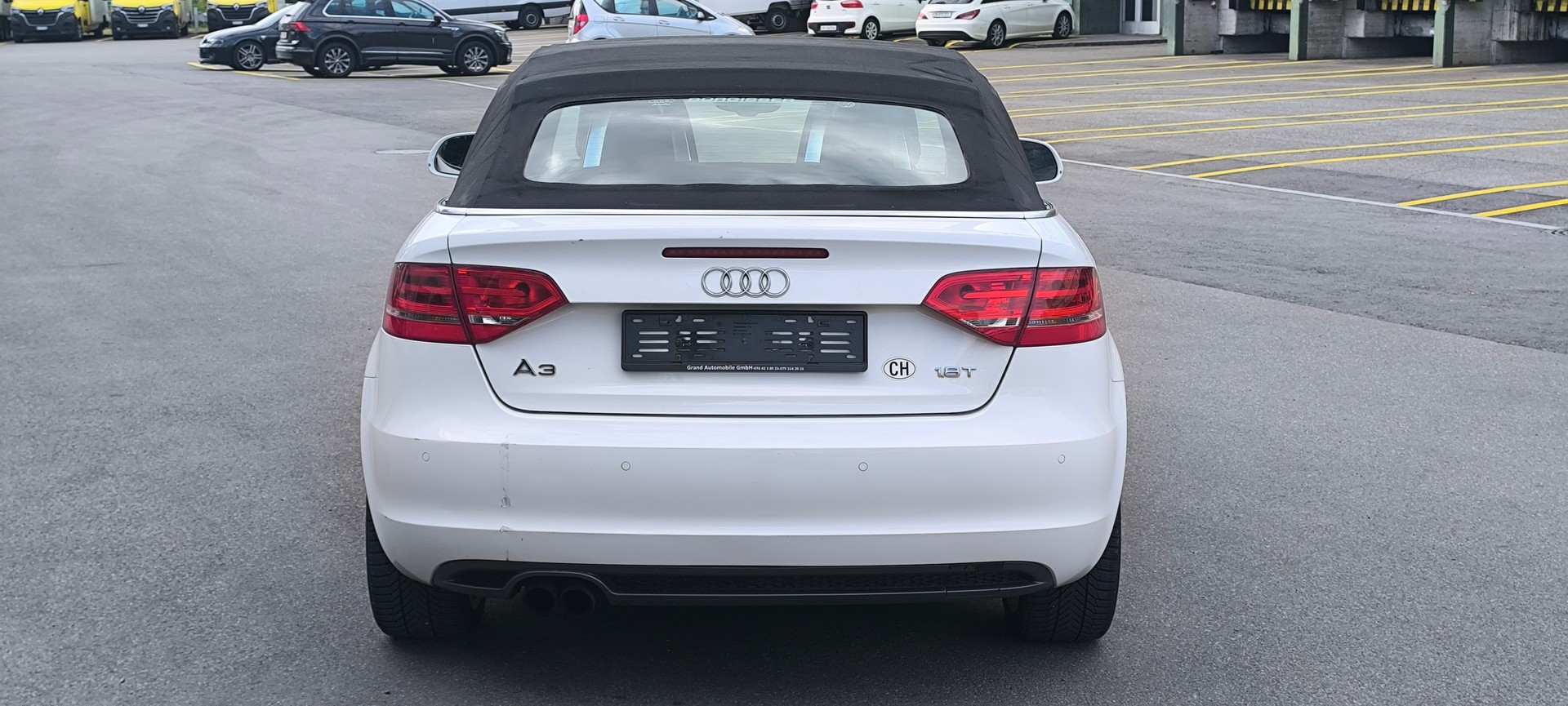AUDI A3 Cabriolet 1.8 TFSI S-line S-tronic-image-4