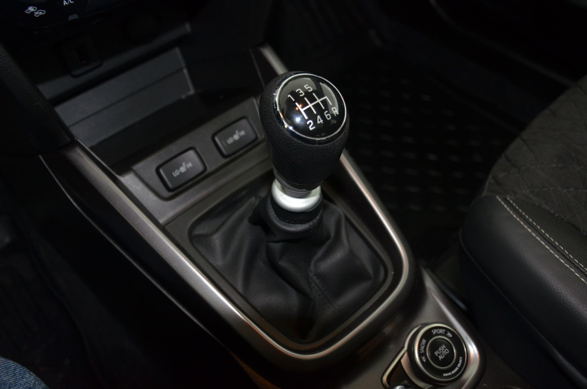 SUZUKI Vitara 1.4 Boosterjet Generation Top Hybrid-image-22