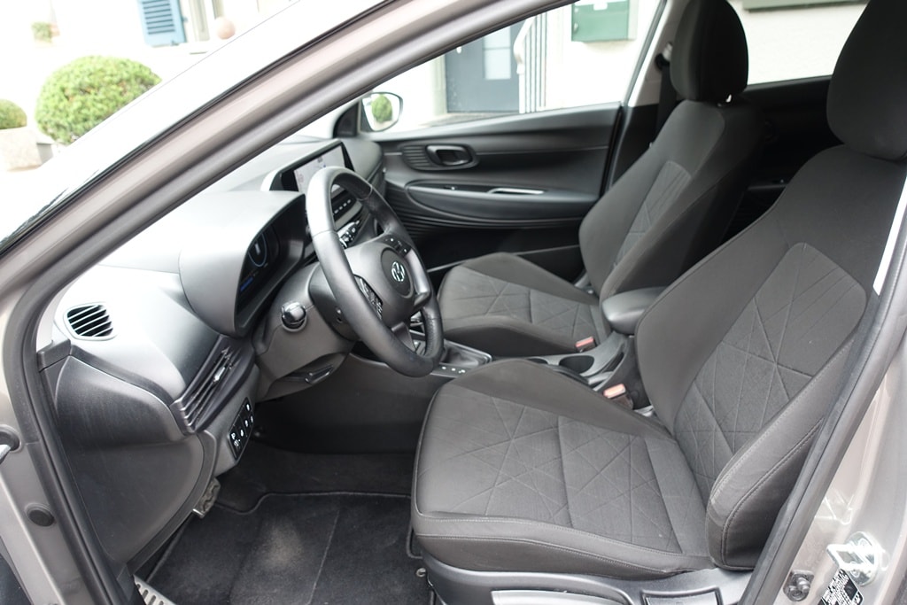 HYUNDAI Bayon 1.0 T-GDi Amplia DCT-image-7