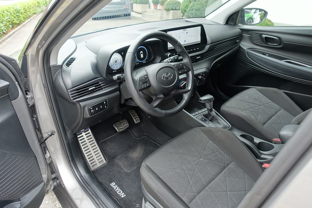 HYUNDAI Bayon 1.0 T-GDi Amplia DCT-image-6