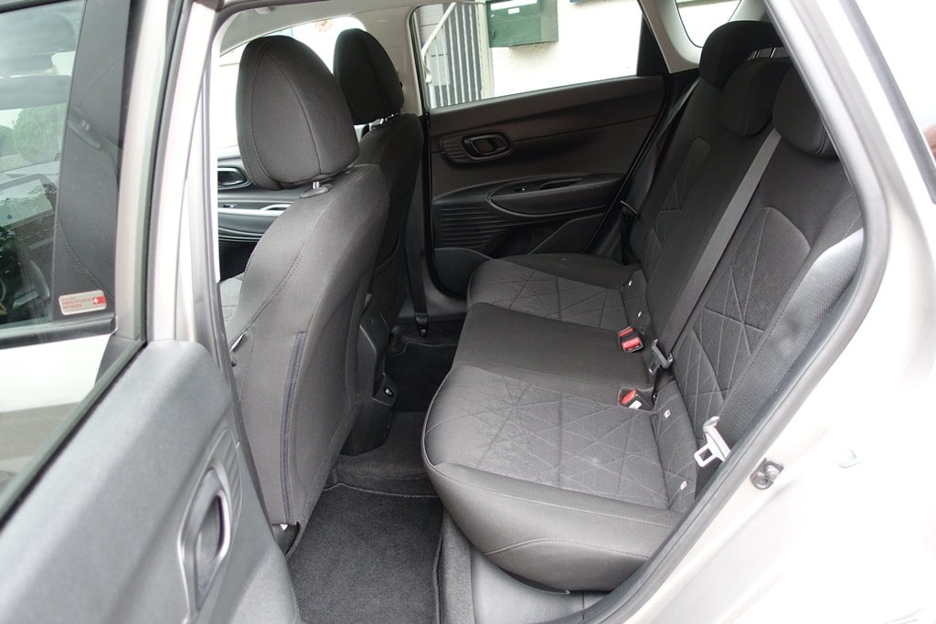 HYUNDAI Bayon 1.0 T-GDi Amplia DCT-image-11
