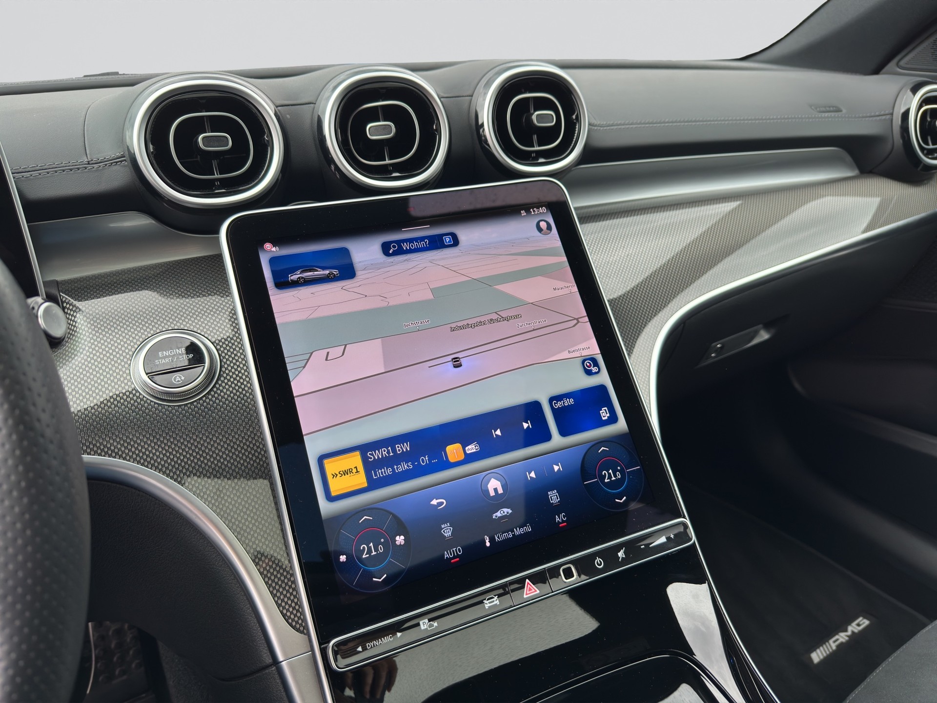 MERCEDES-BENZ C 220 d AMG Line-image-12