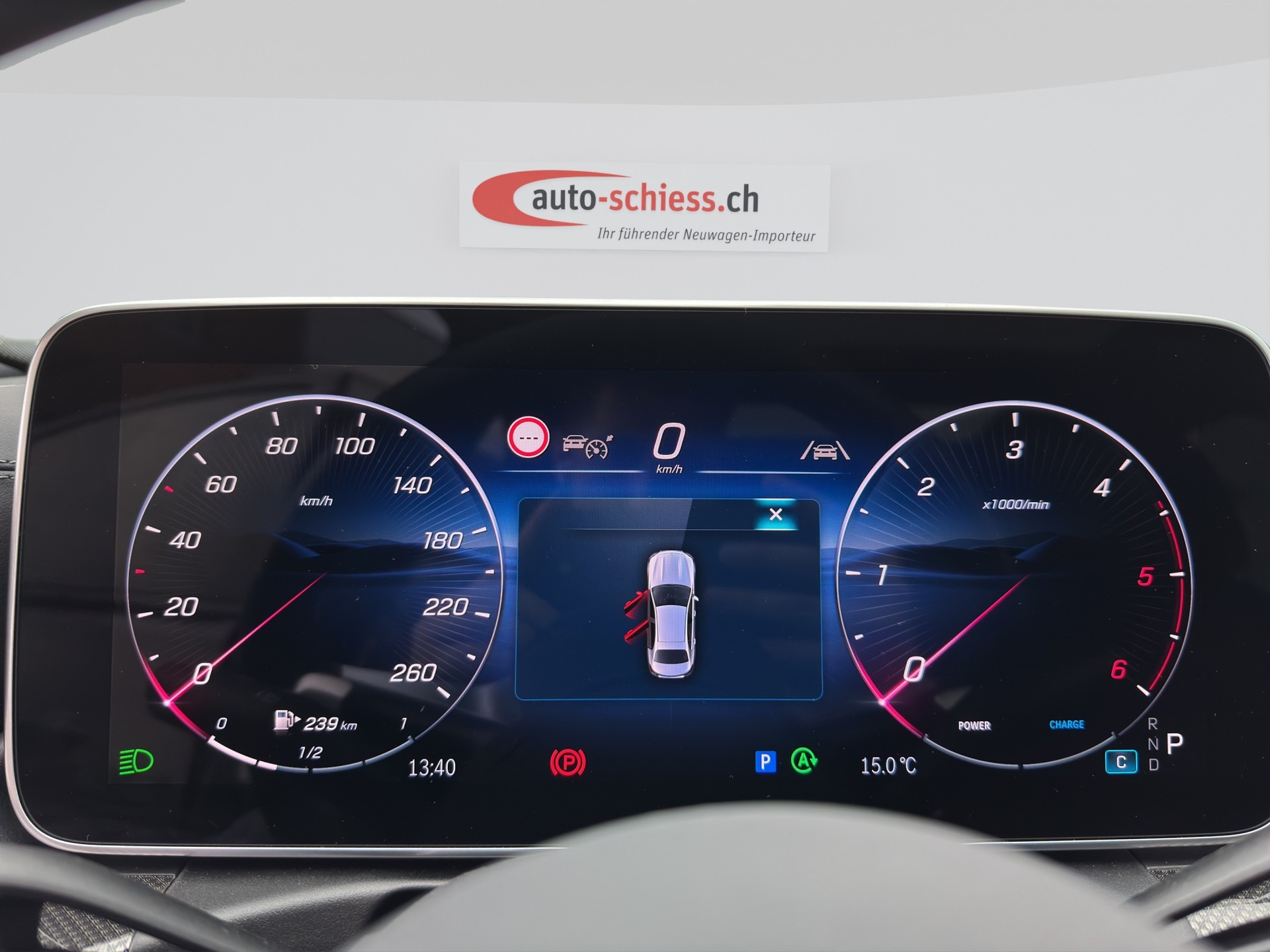 MERCEDES-BENZ C 220 d AMG Line-image-11