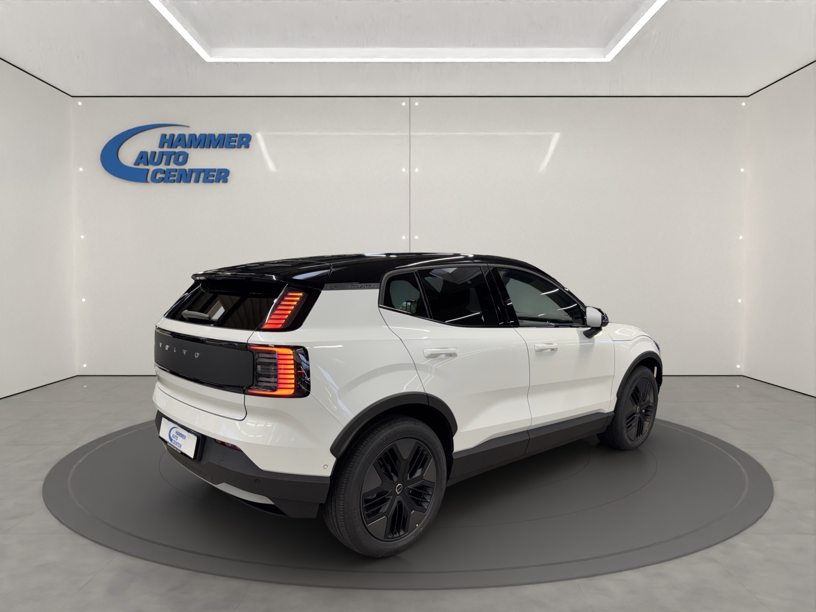VOLVO EX30 CC P8 Ultra AWD-image-6