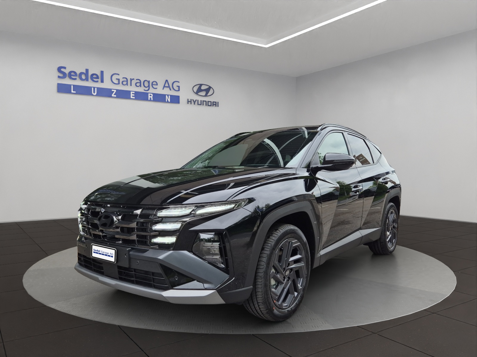 HYUNDAI Tucson 1.6 T-GDi HEV Origo Blackline 4WD-image-0