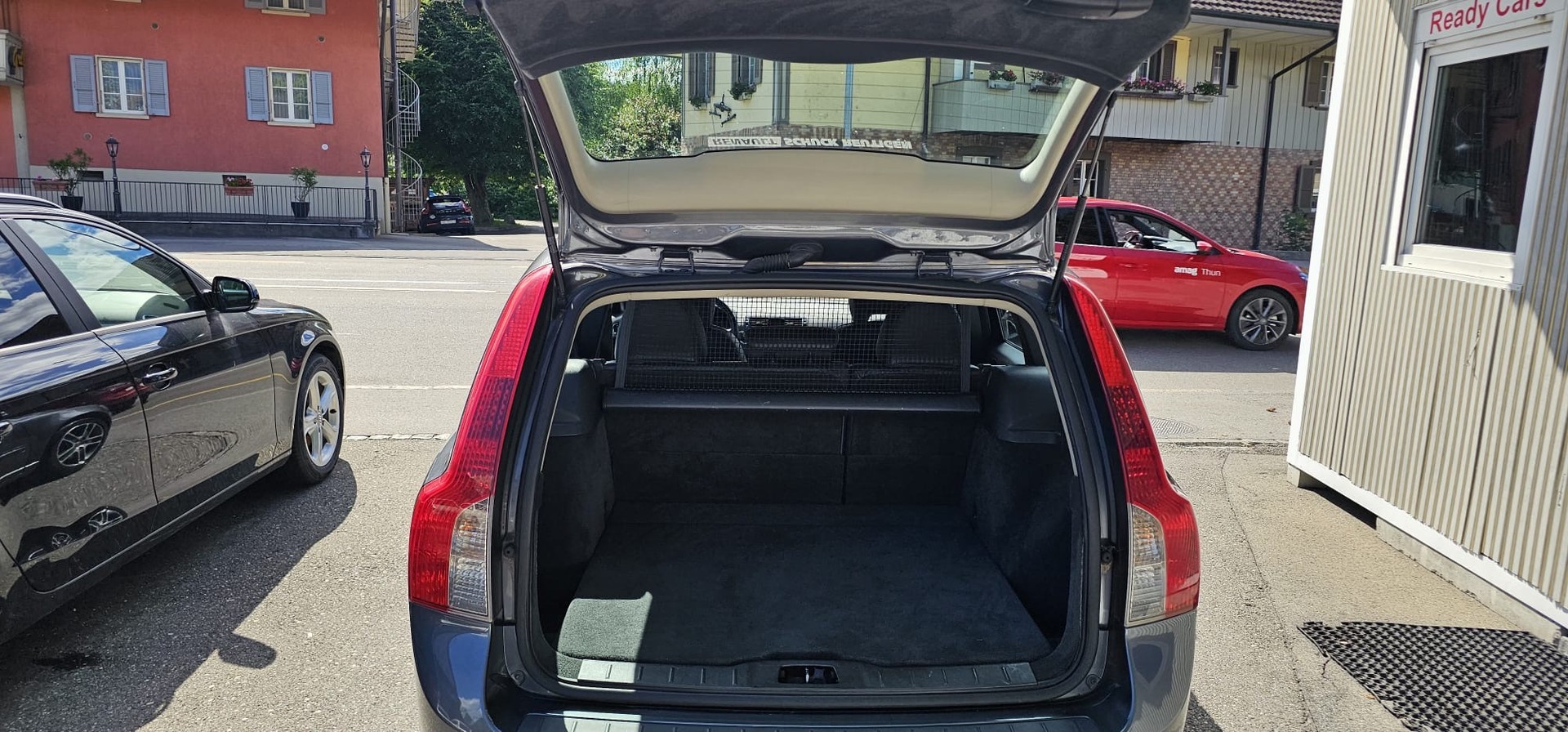 VOLVO V50 D5-image-8