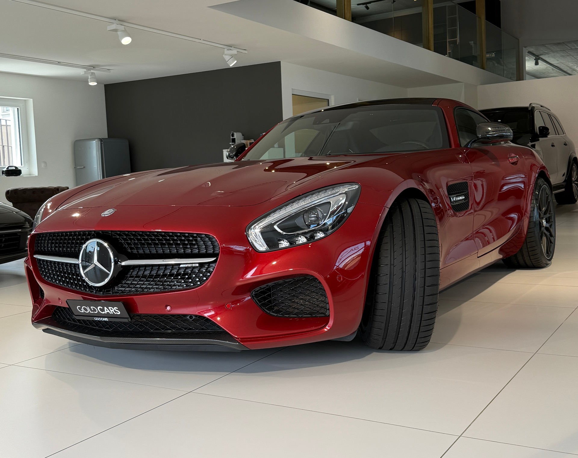 MERCEDES-BENZ AMG GT S Speedshift DCT-image-2
