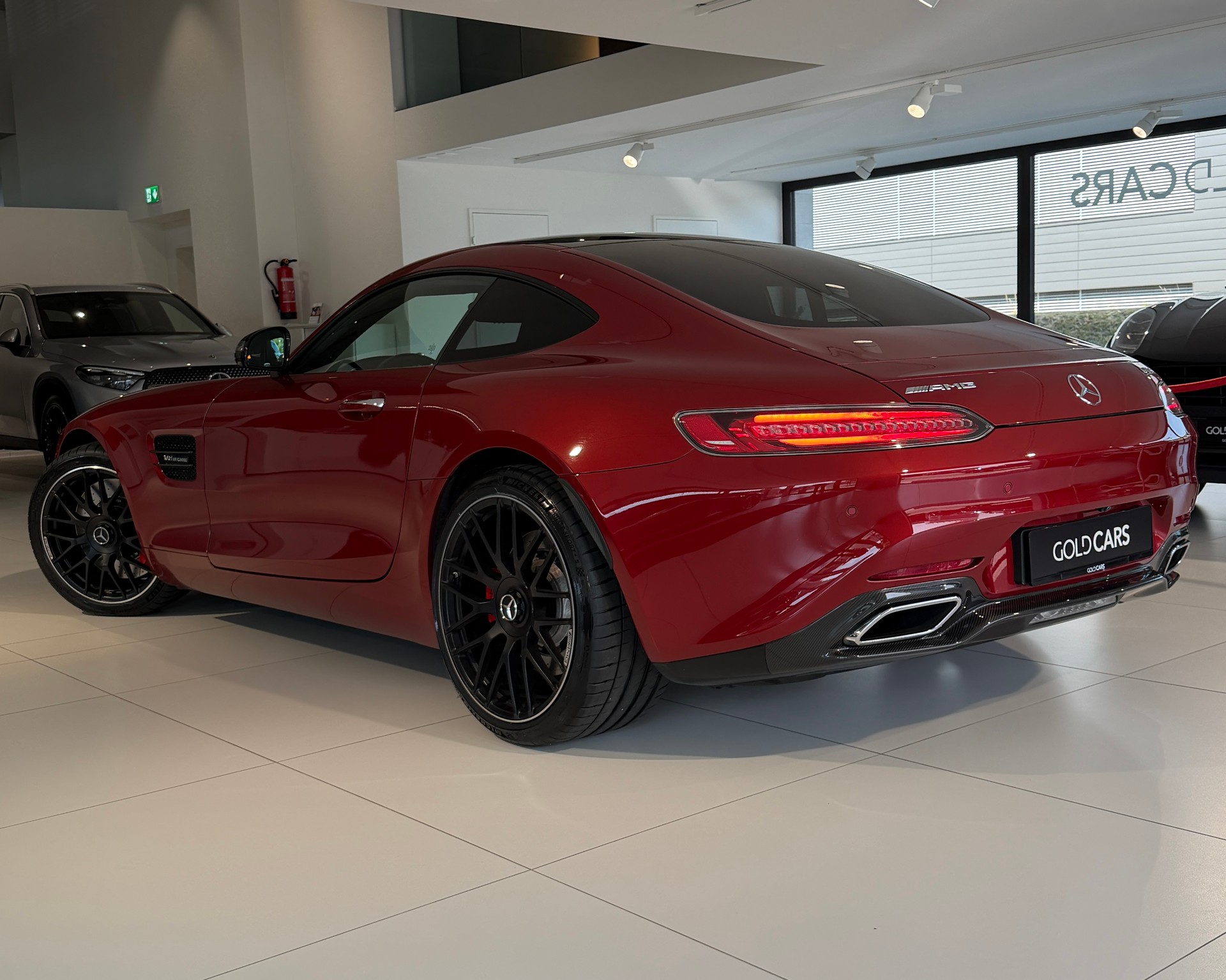 MERCEDES-BENZ AMG GT S Speedshift DCT-image-4