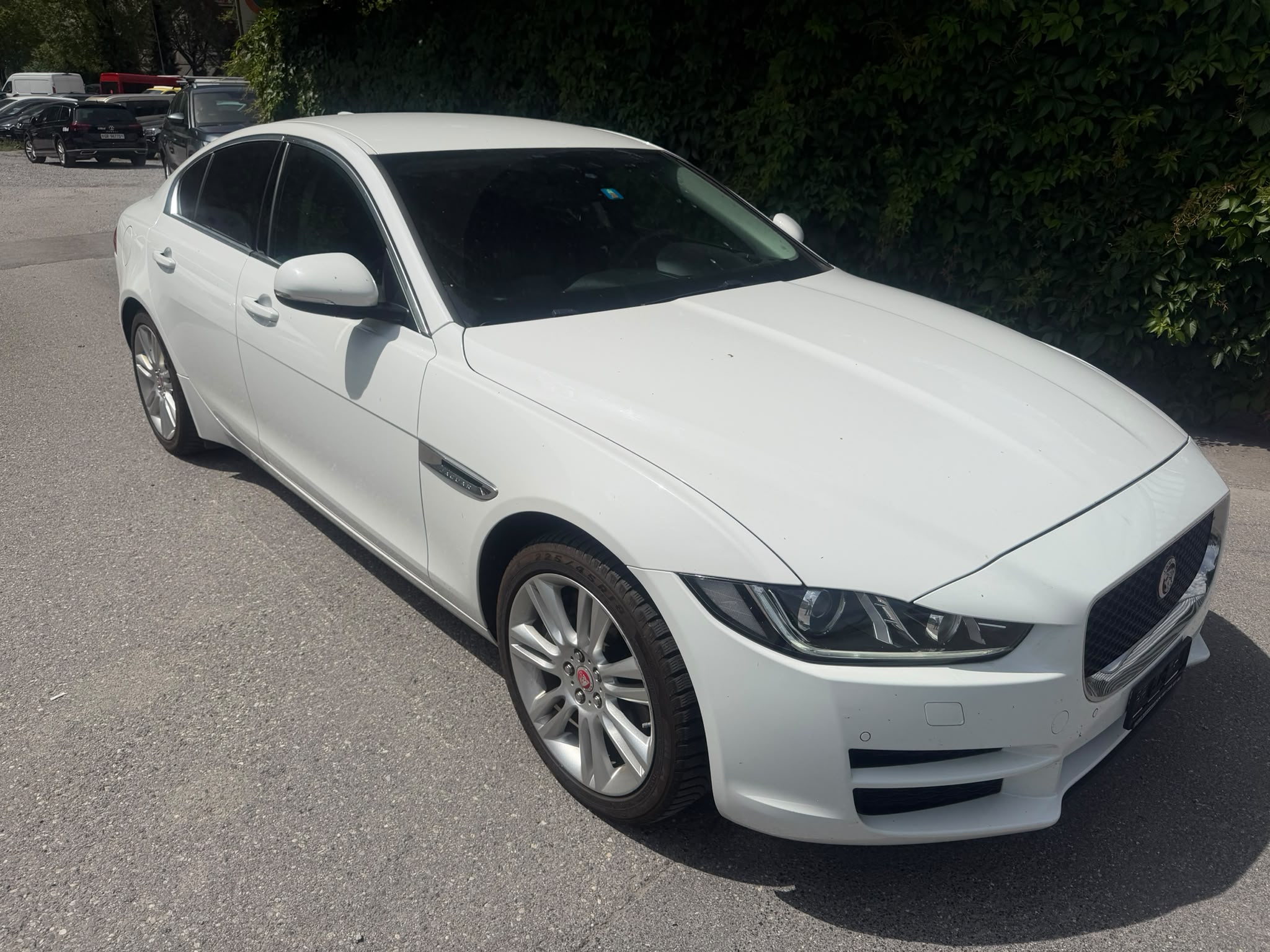 Car photo
