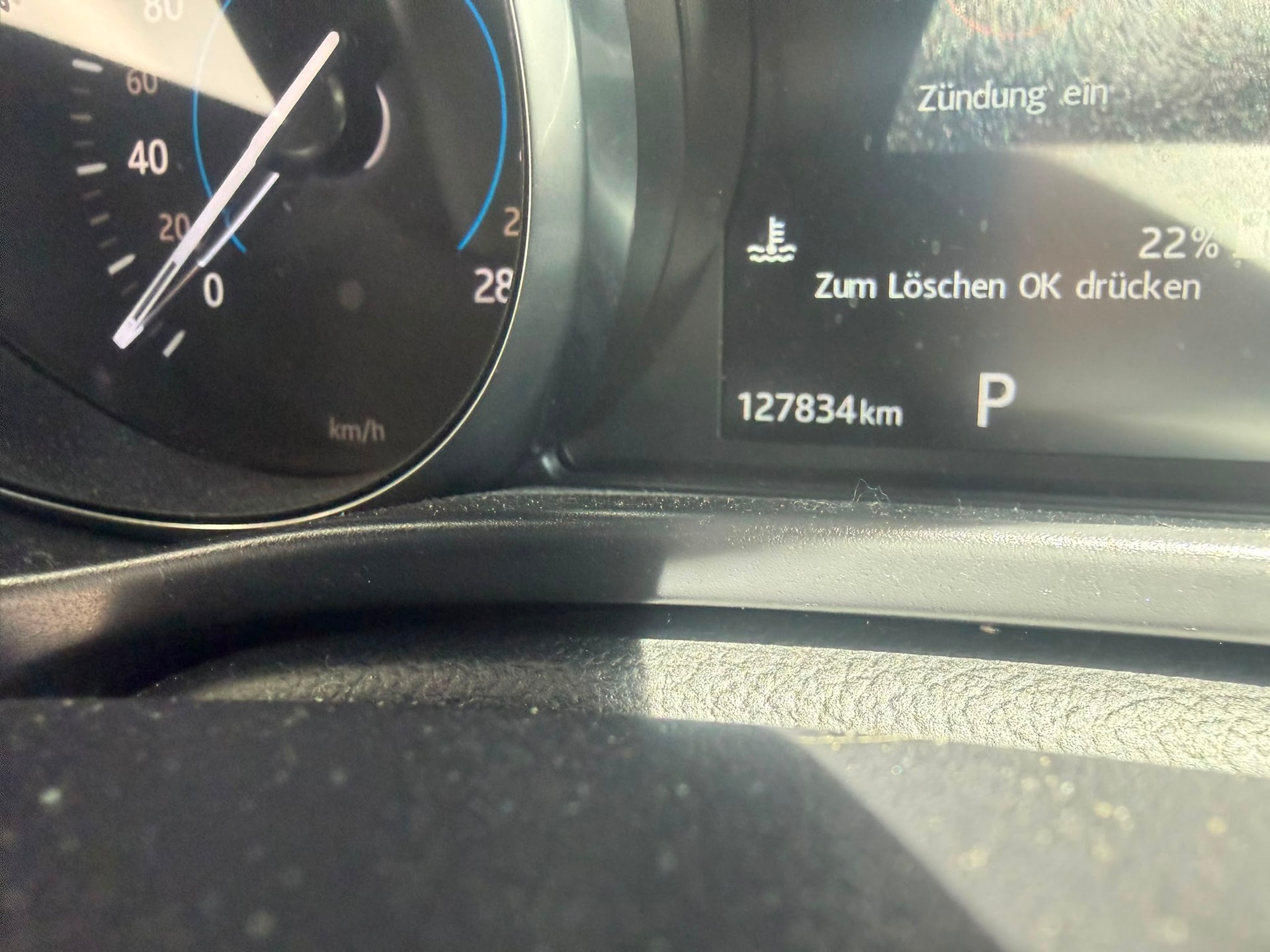 JAGUAR XE 20d Portfolio AWD Automat-image-7