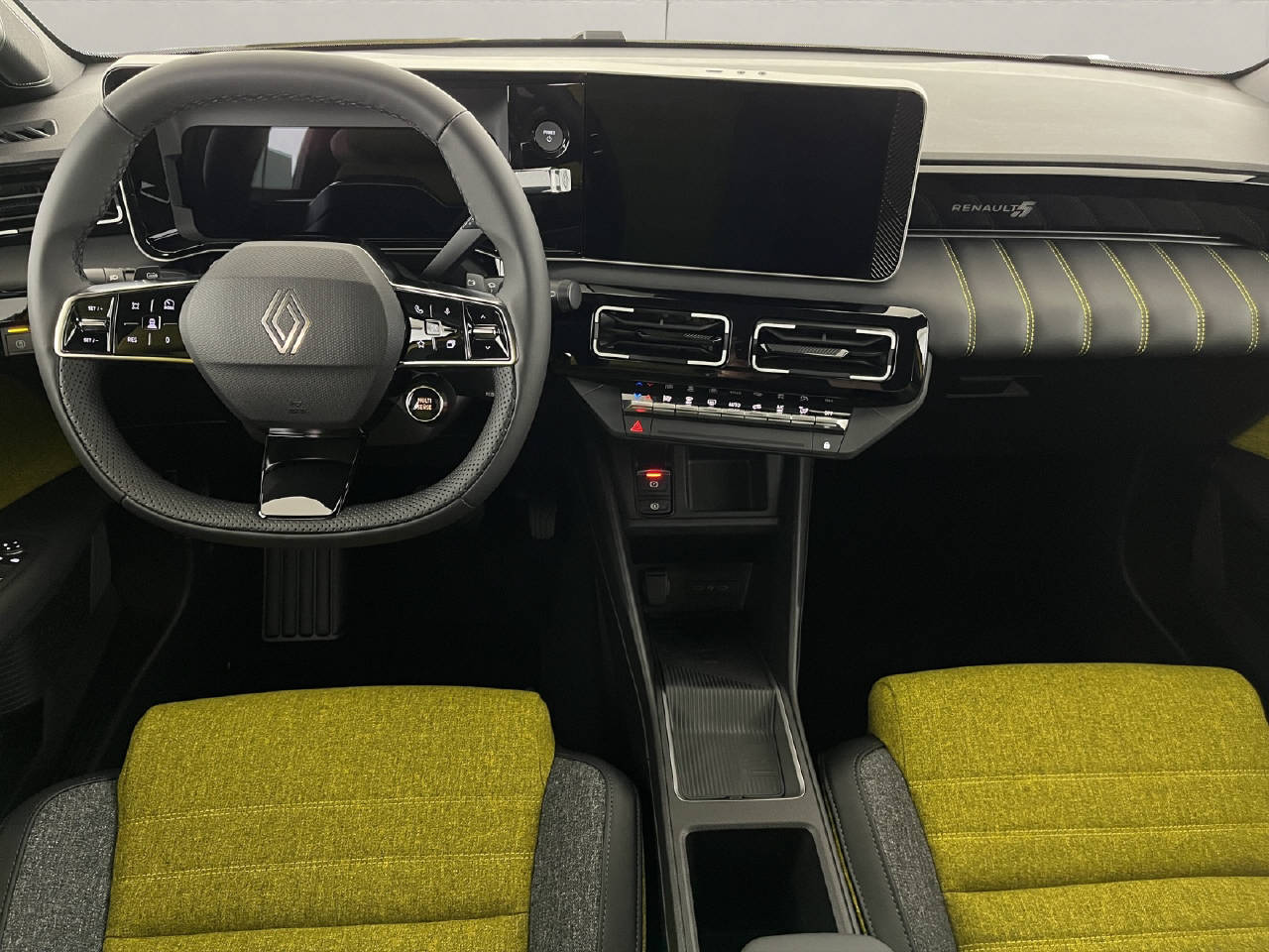 RENAULT R5 E-Tech Comfort Range iconic-image-8
