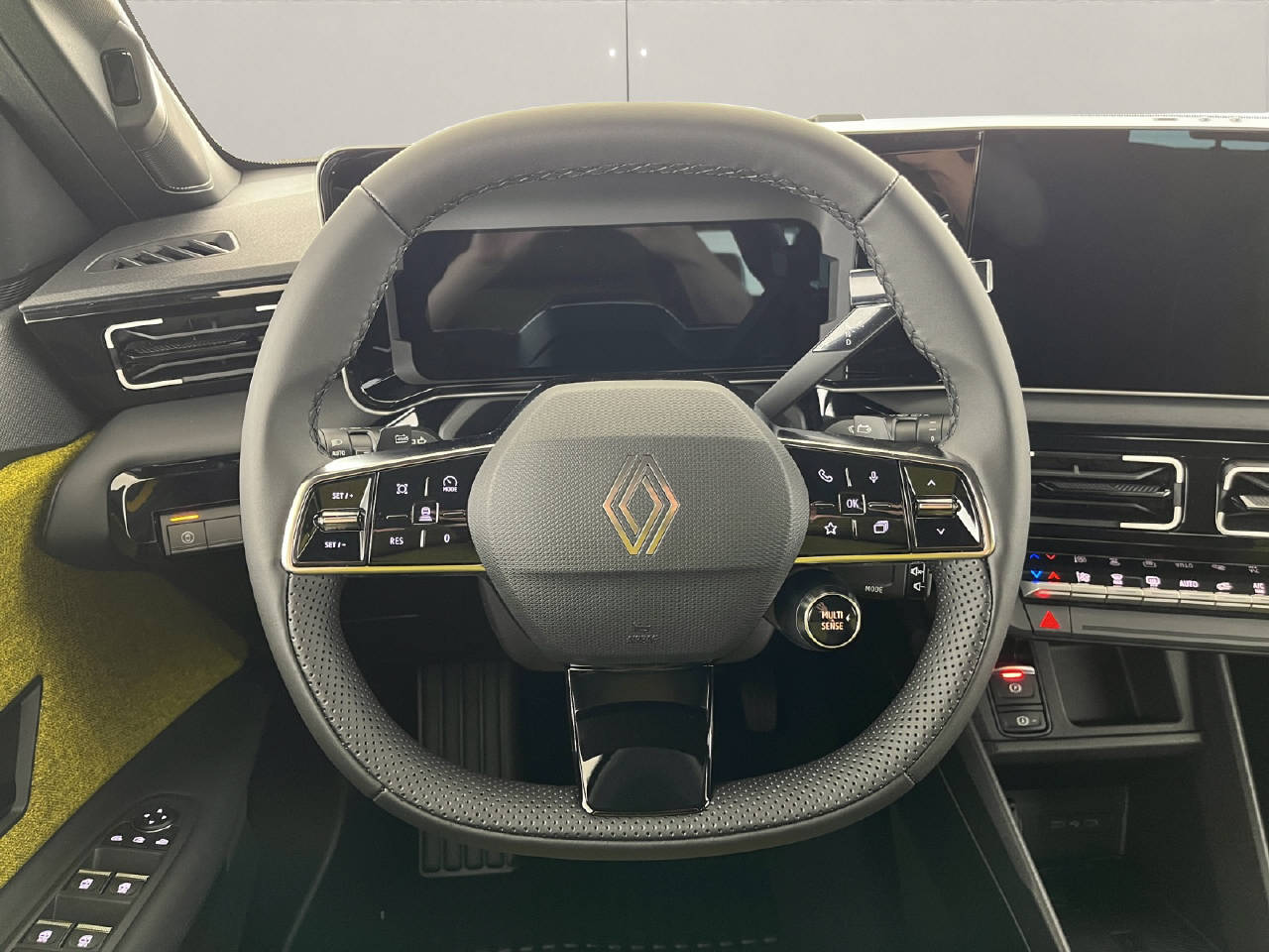 RENAULT R5 E-Tech Comfort Range iconic-image-9
