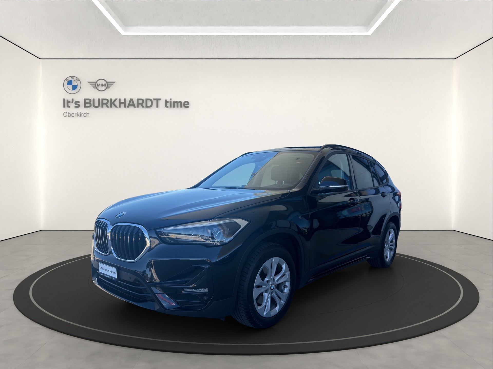 BMW X1 xDrive 18d Sport Line-image-0