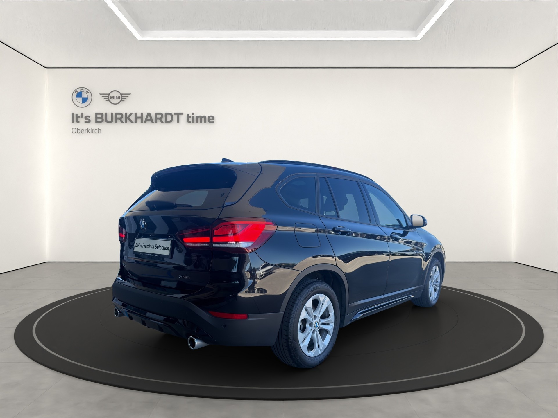 BMW X1 xDrive 18d Sport Line-image-4