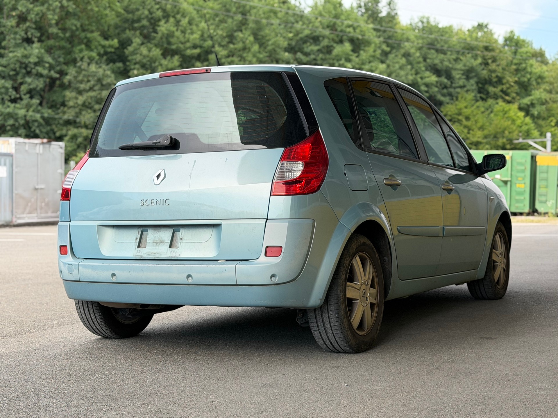 RENAULT Scénic 2.0 16V Privilège-image-4