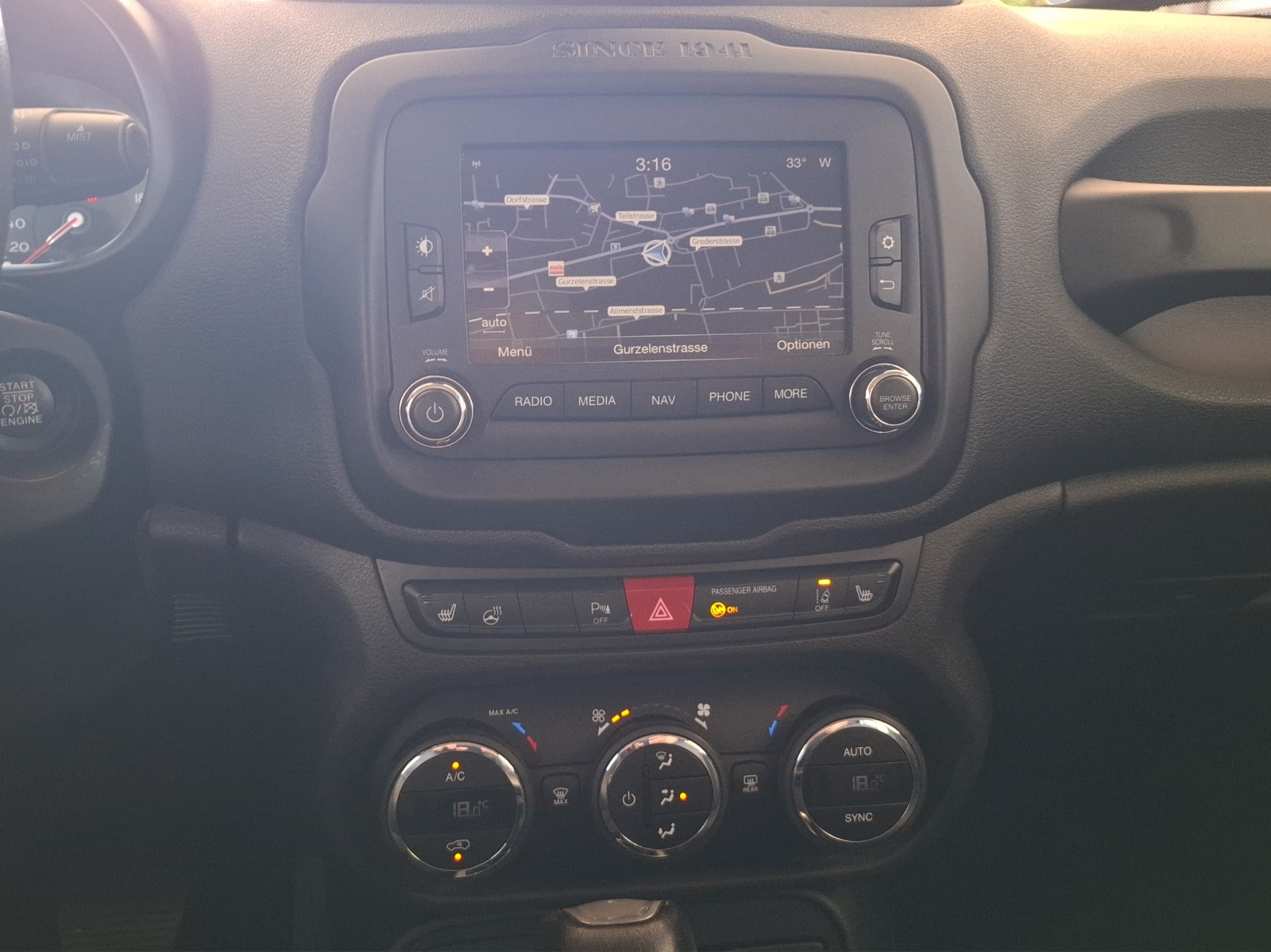 JEEP Renegade 1.4 Turbo Freedom AWD // 8-fach Aluminiumbereift-image-13