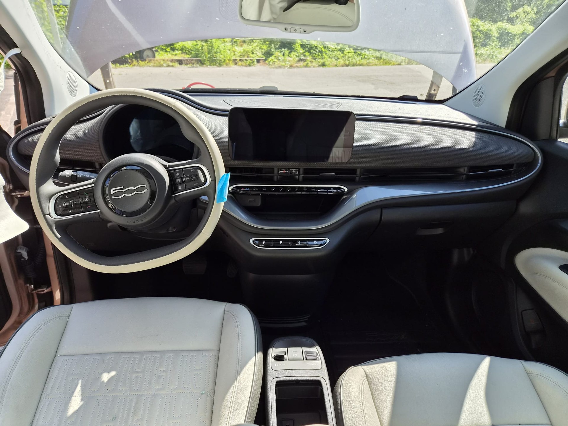 FIAT 500 electric 87 kW La Prima-image-6