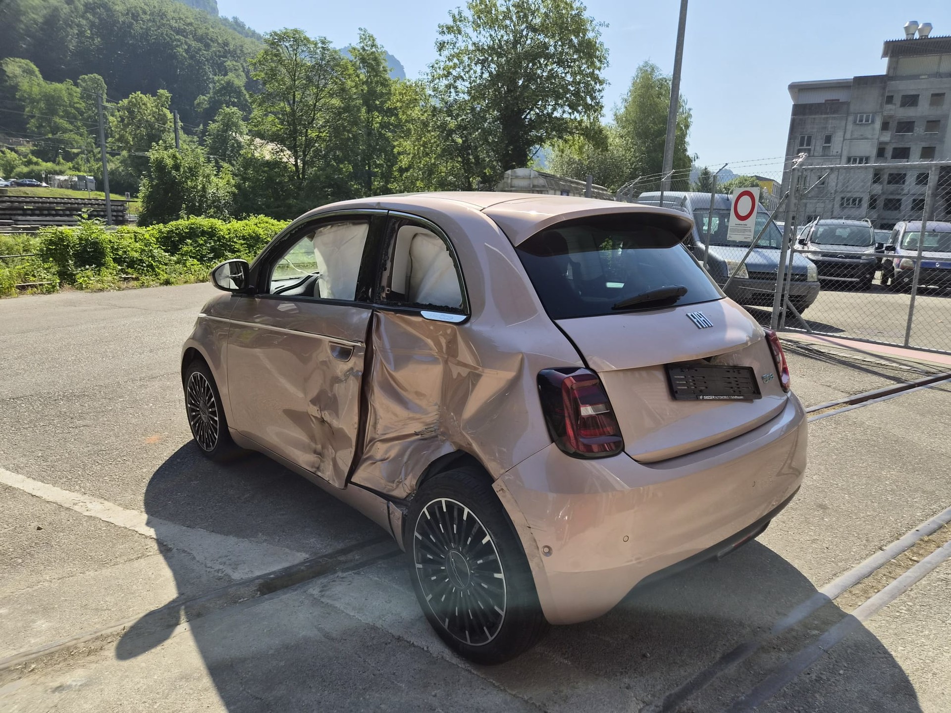 FIAT 500 electric 87 kW La Prima-image-3