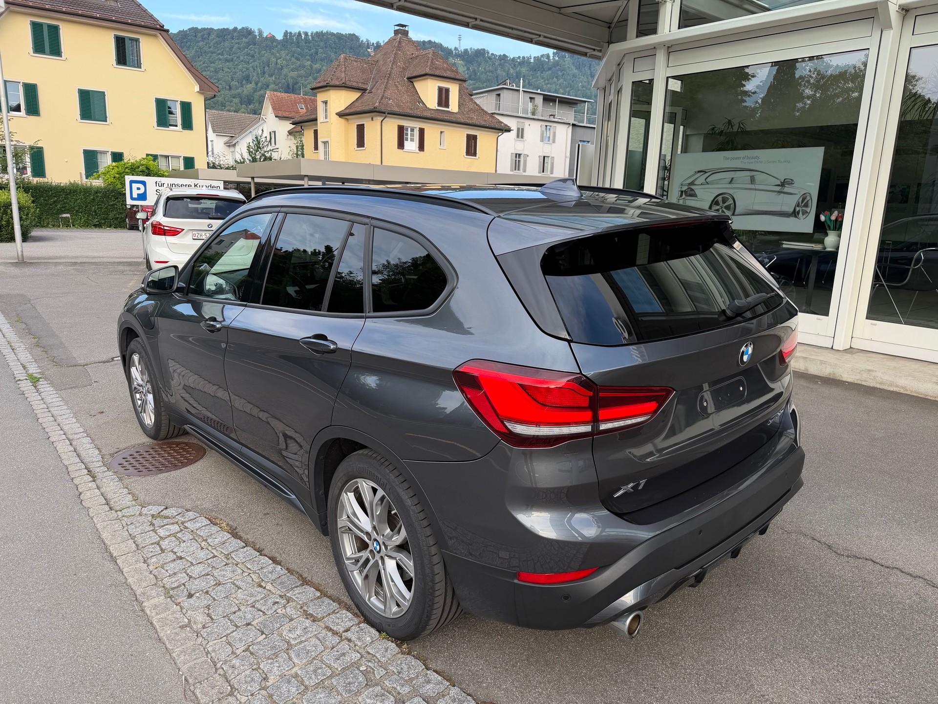 BMW X1 xDrive 25e Sport Line Steptronic-image-3
