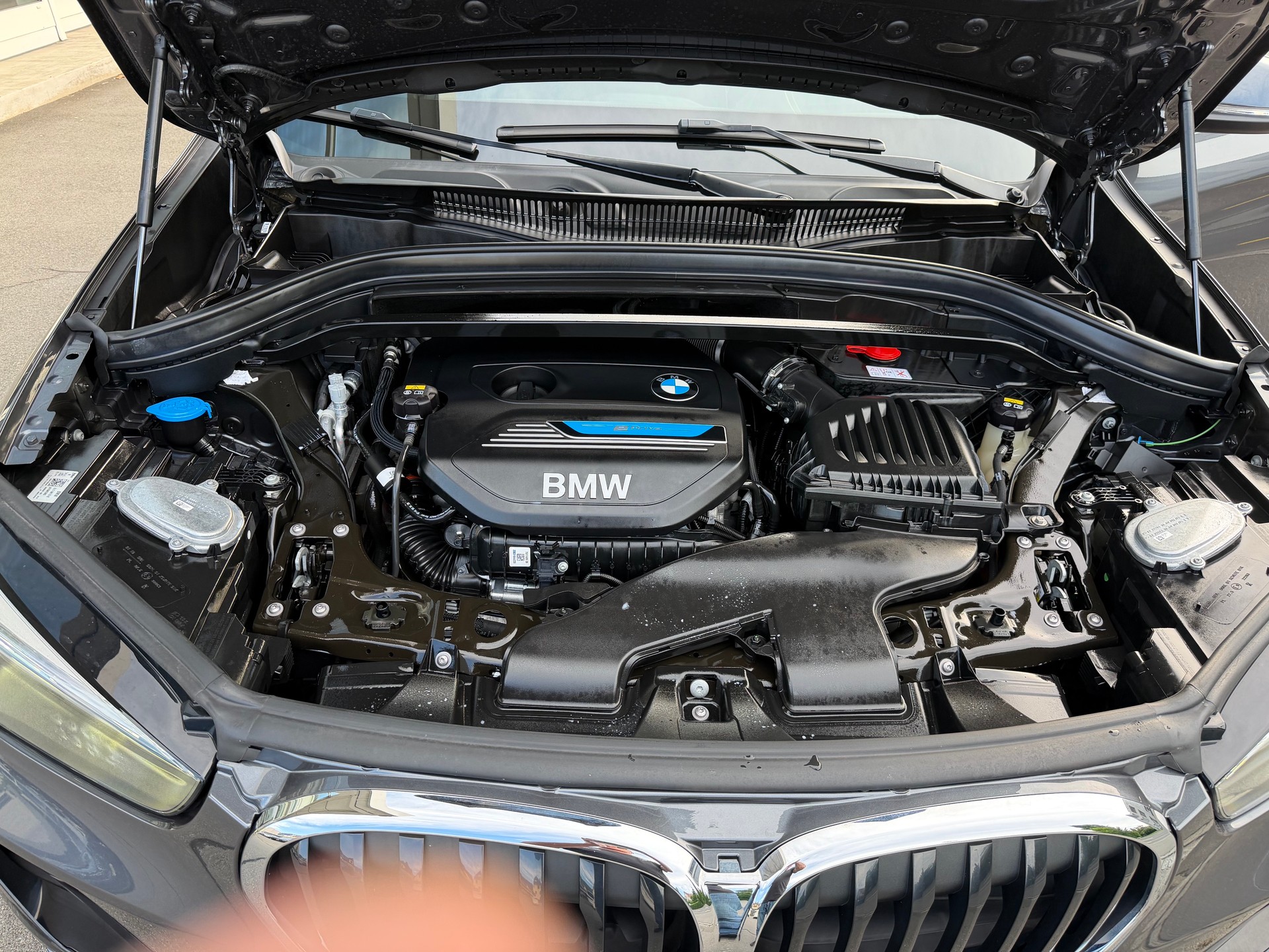 BMW X1 xDrive 25e Sport Line Steptronic-image-11