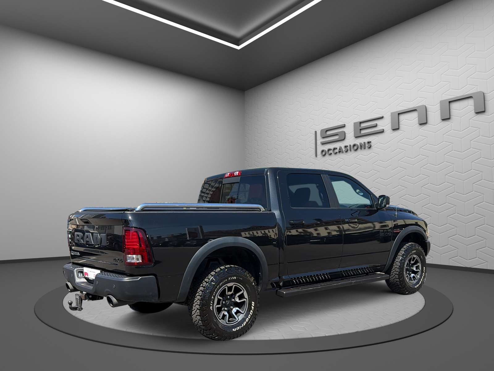 DODGE Rebel-image-5
