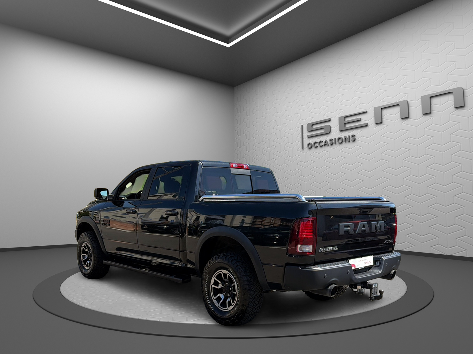 DODGE Rebel-image-3