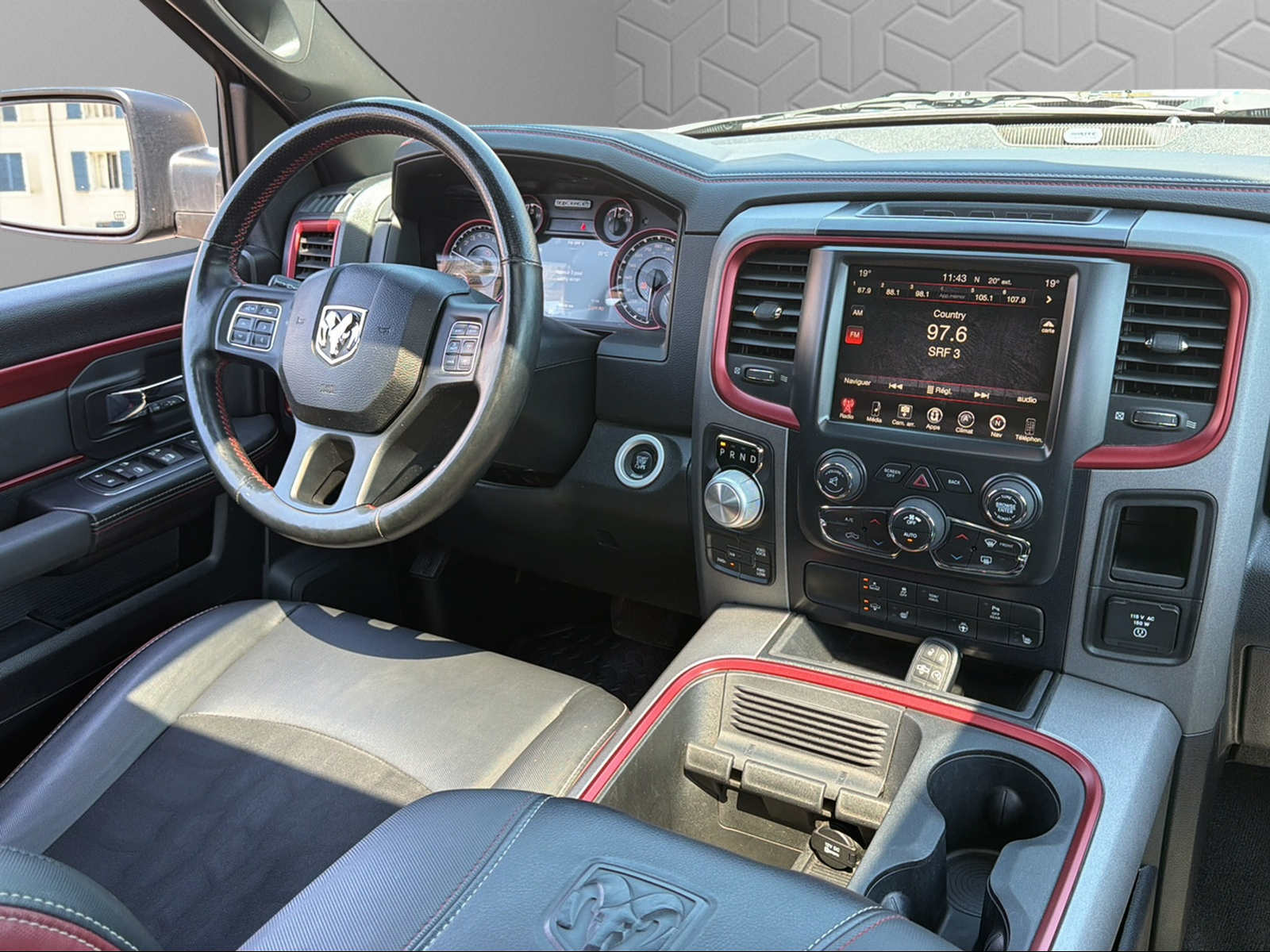 DODGE Rebel-image-14
