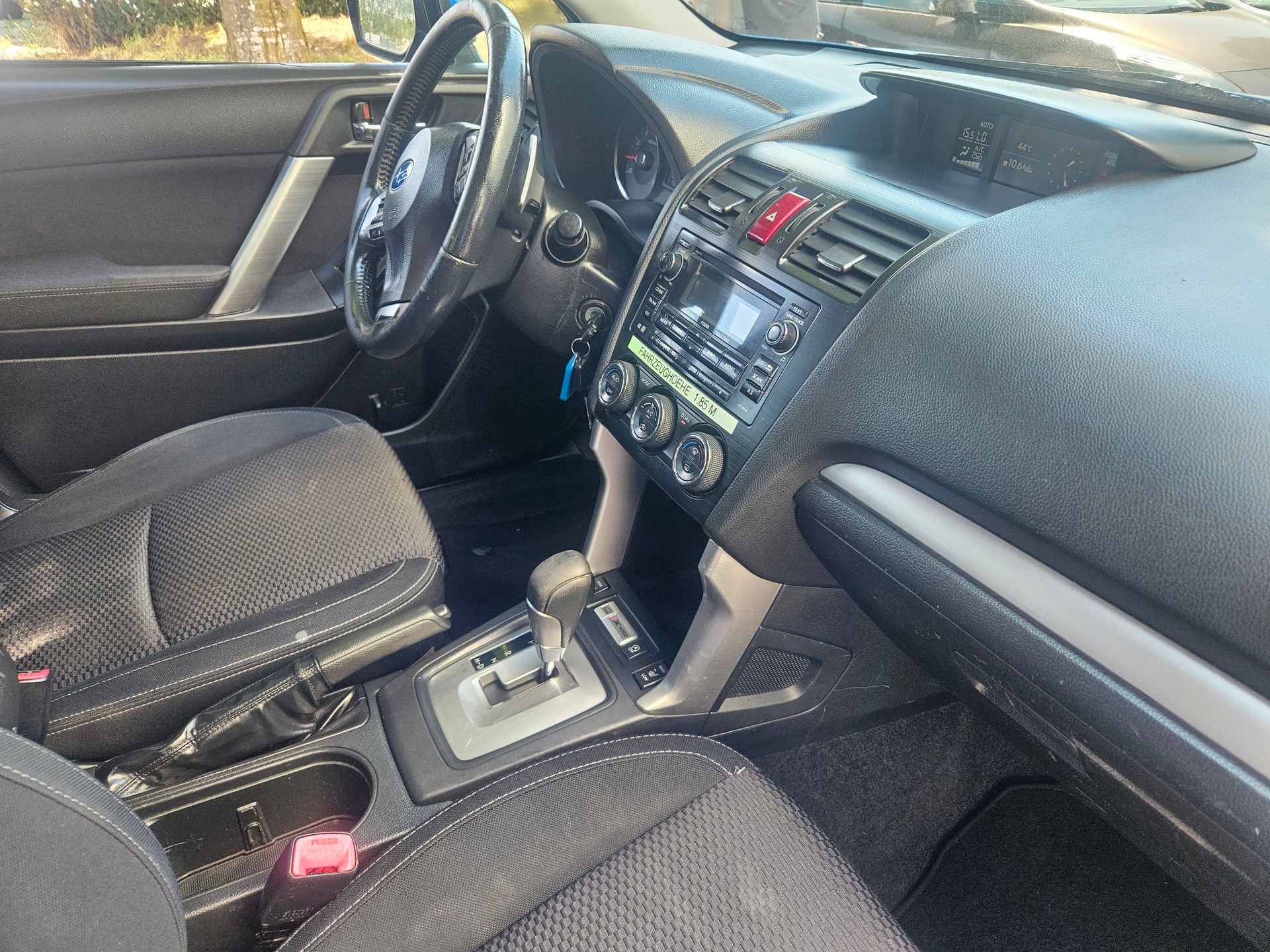 SUBARU Forester 2.0i Swiss Lineartronic-image-7
