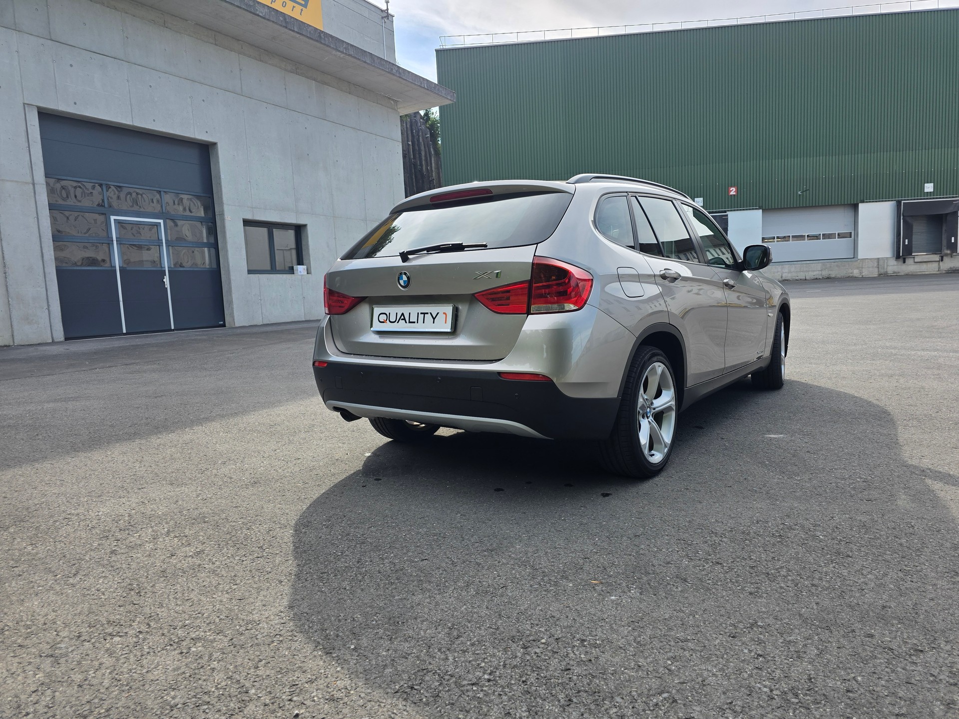 BMW X1 xDrive 20d-image-18