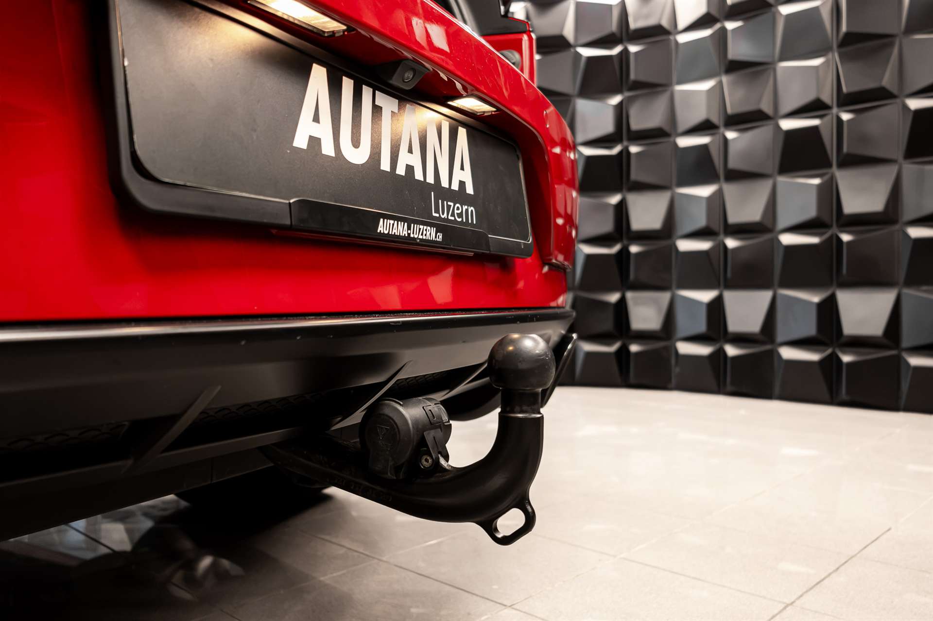 PORSCHE Macan GTS PDK-image-5