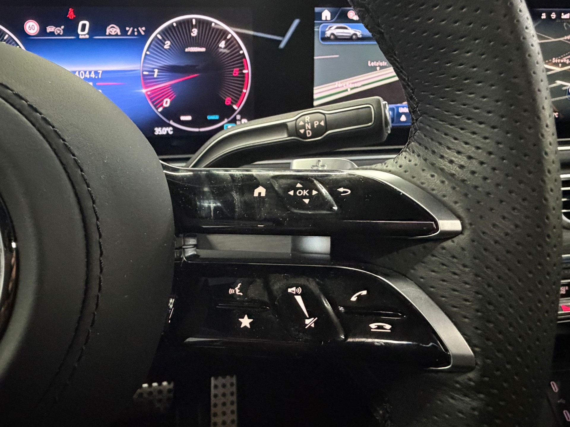 MERCEDES-BENZ GLE 450 d 4Matic ( GLE 53 AMG BODY KIT ) 9G-Tronic-image-19