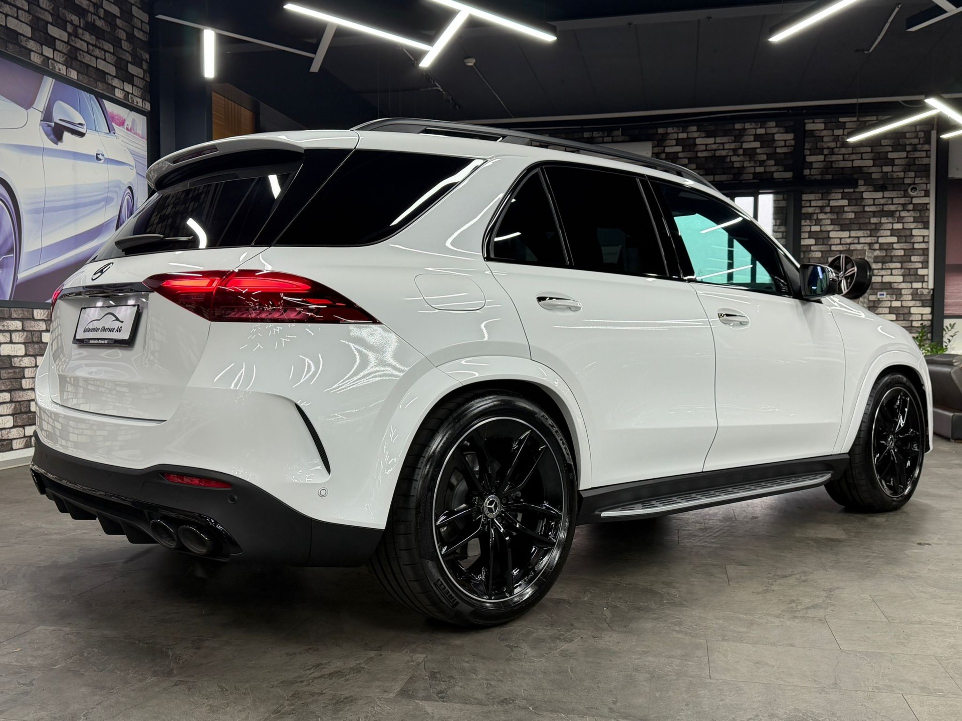 MERCEDES-BENZ GLE 450 d 4Matic ( GLE 53 AMG BODY KIT ) 9G-Tronic-image-5