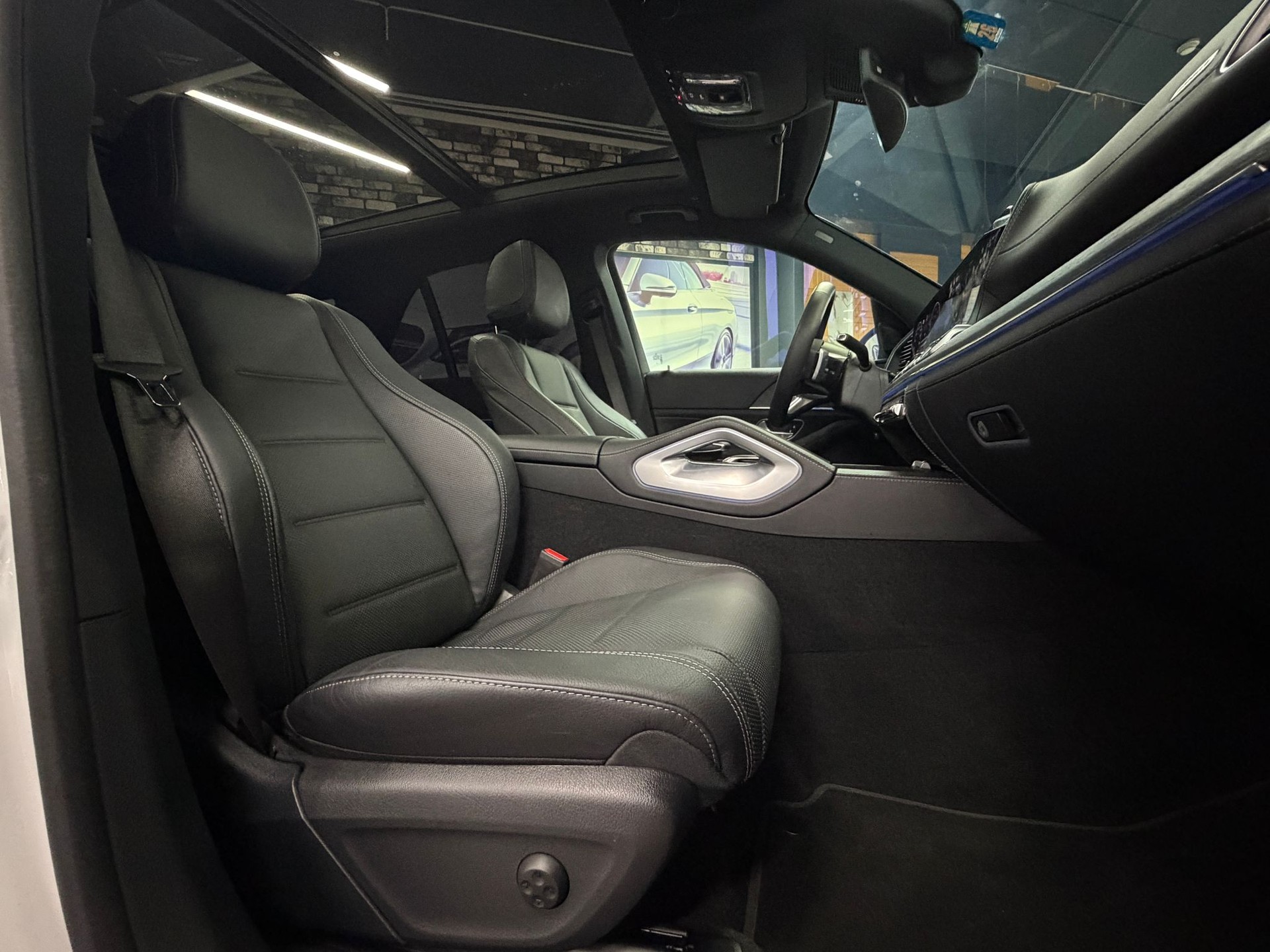 MERCEDES-BENZ GLE 450 d 4Matic ( GLE 53 AMG BODY KIT ) 9G-Tronic-image-27
