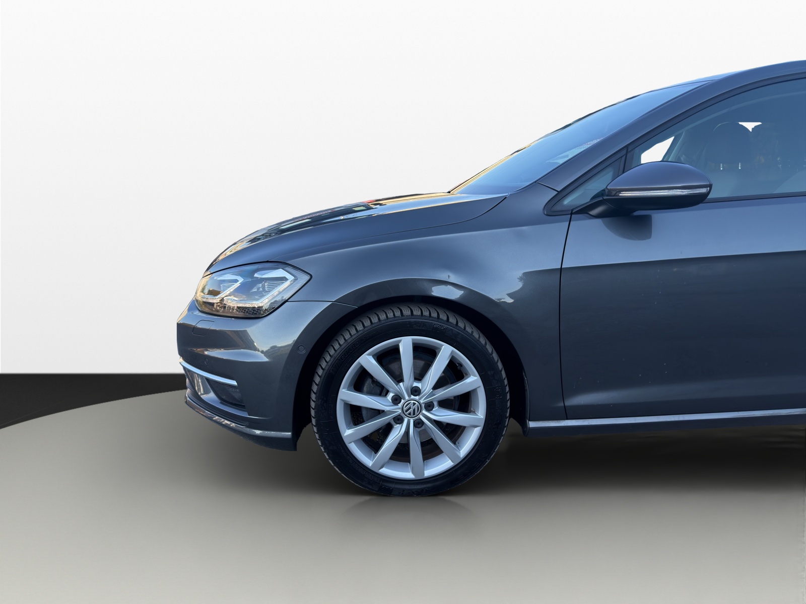 VW Golf 2.0 TDI Highline 4Motion DSG-image-18