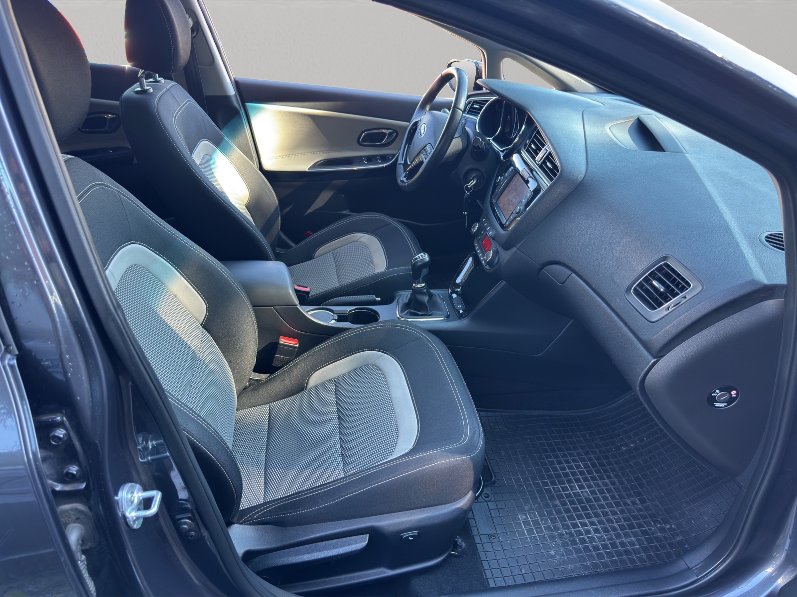 KIA Cee'd Sportswagon 1.0 T-GDi Trend-image-10