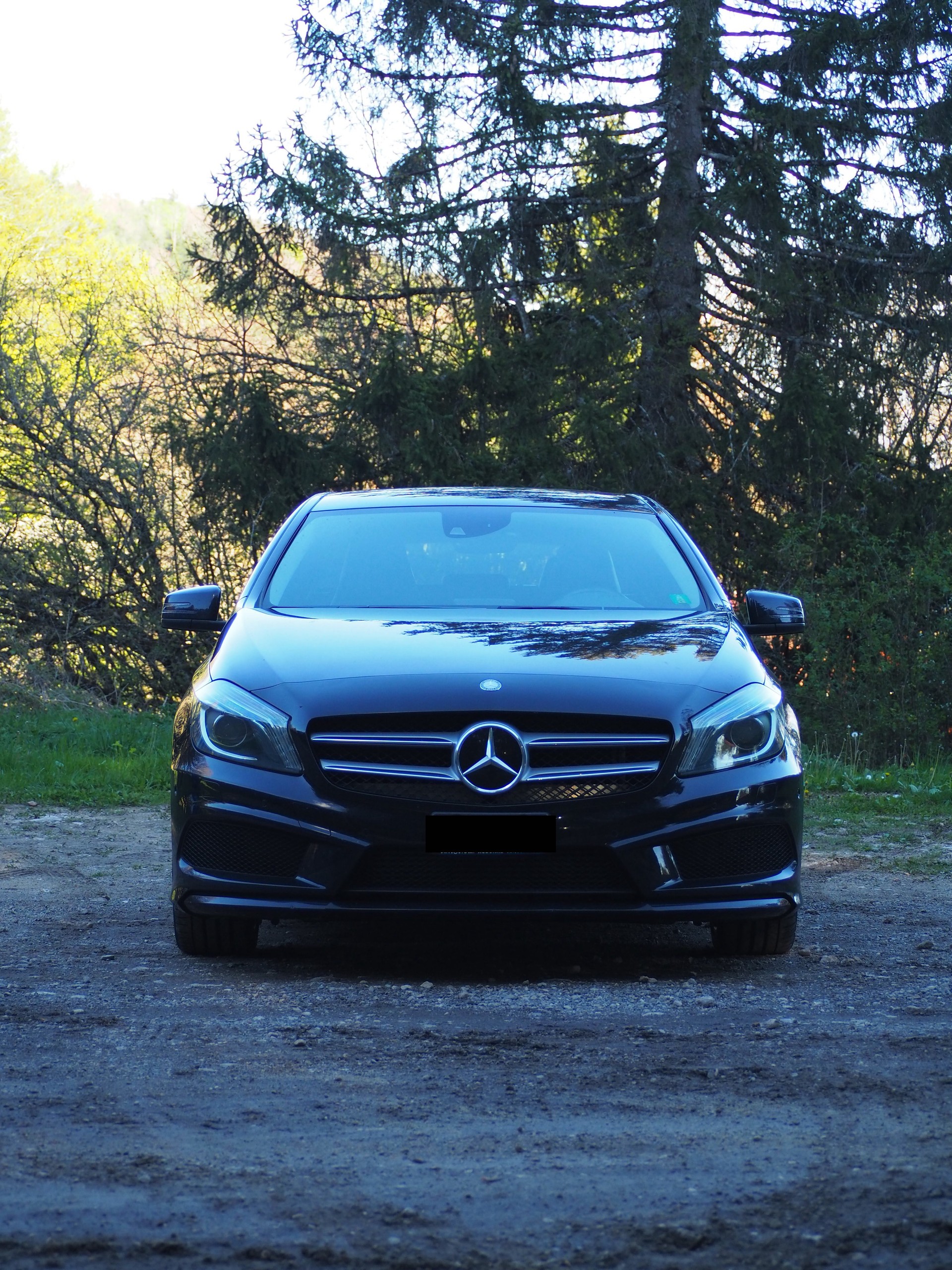 MERCEDES-BENZ A 250 AMG Line 4m-image-2
