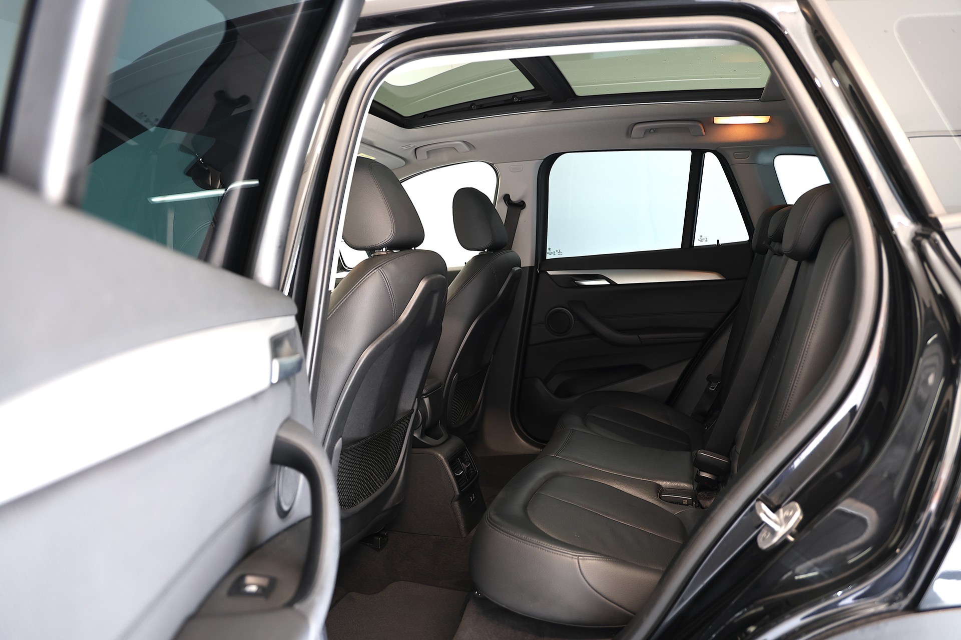 BMW X1 xDrive 20d Steptronic-image-15