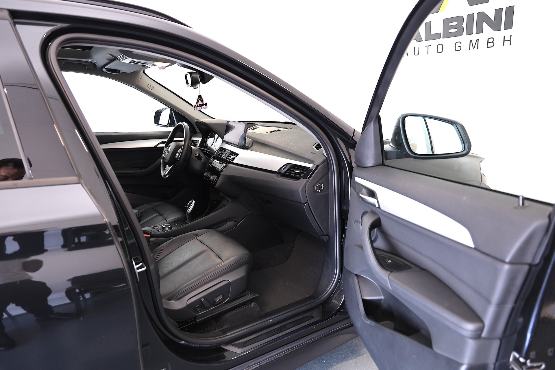 BMW X1 xDrive 20d Steptronic-image-10