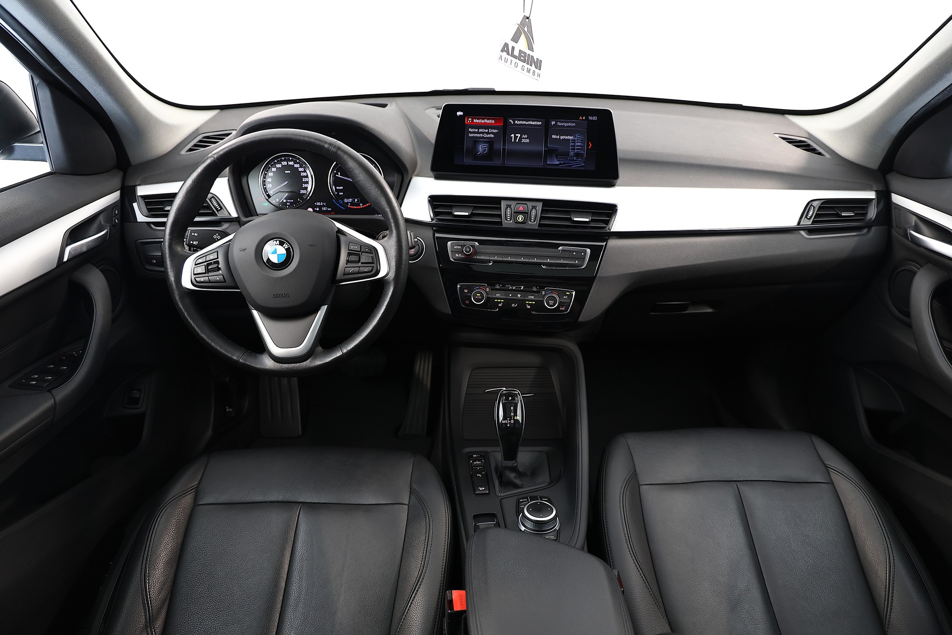 BMW X1 xDrive 20d Steptronic-image-9